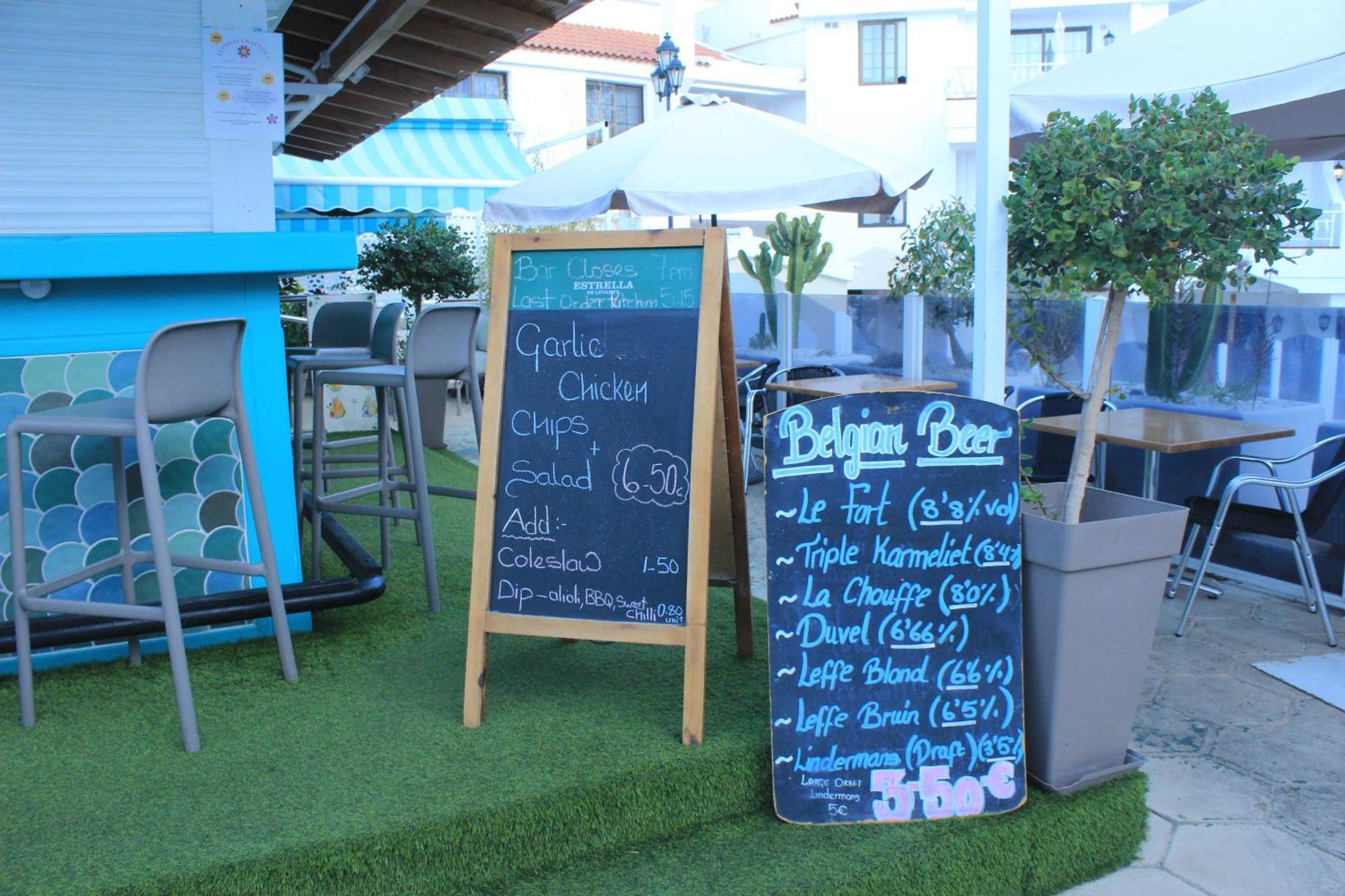 Cristianos Tipaki Apartment *