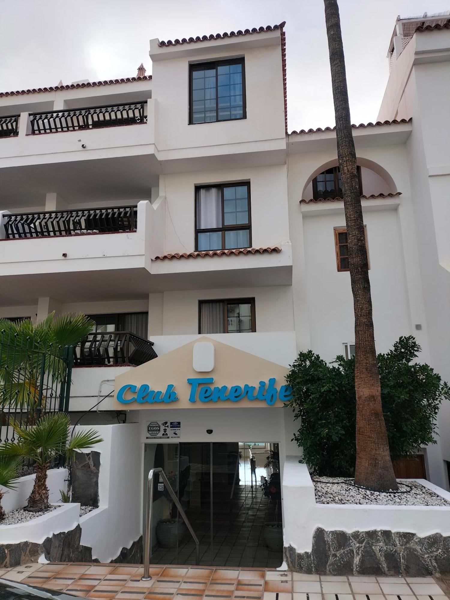 Apartamento Cristianos Tipaki