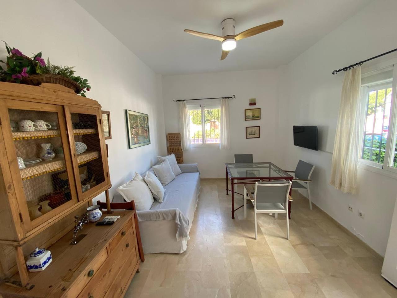 Crucero 2, La Jara Apartment