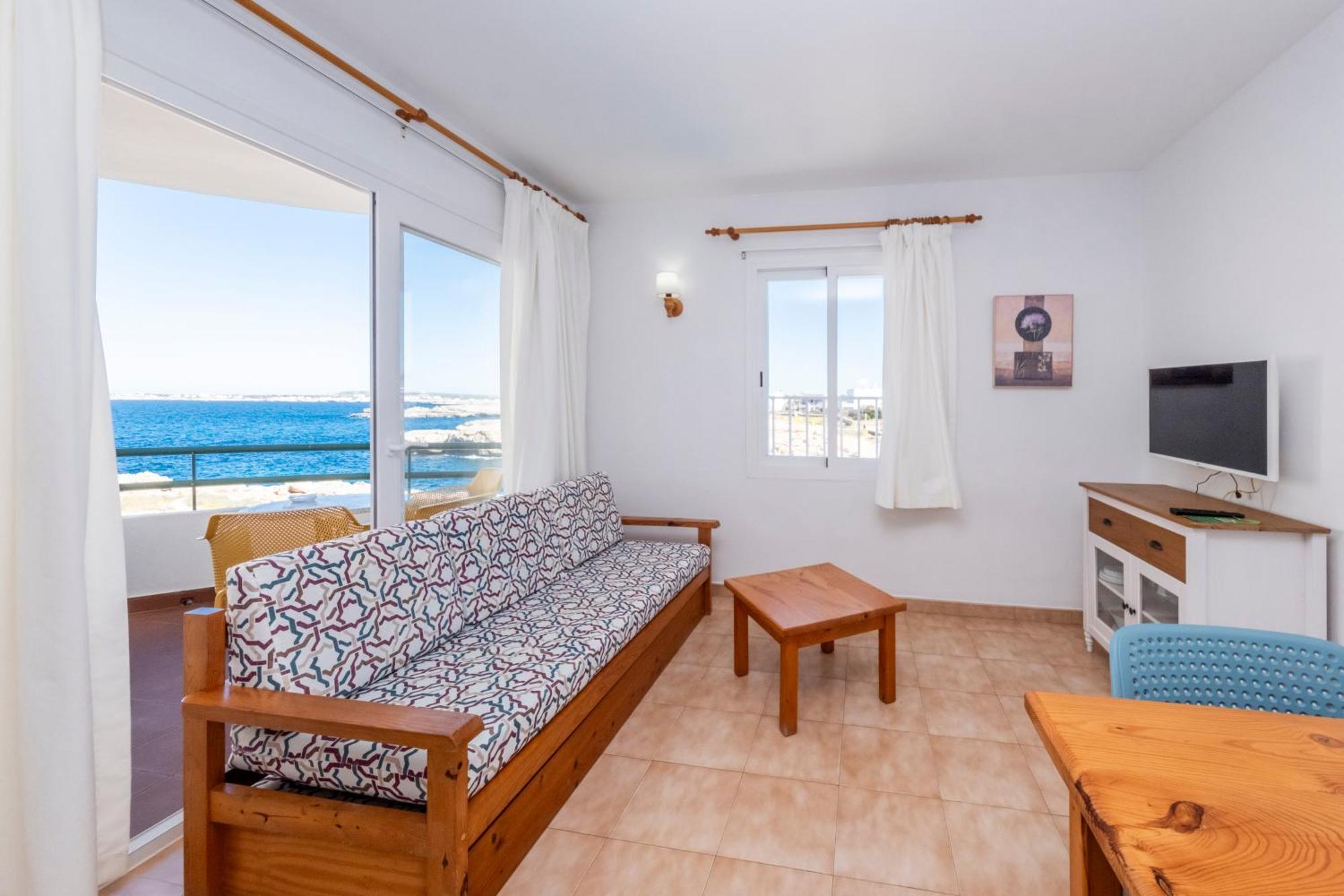 Apartment Sol Ponent Cala Blanca (Menorca)