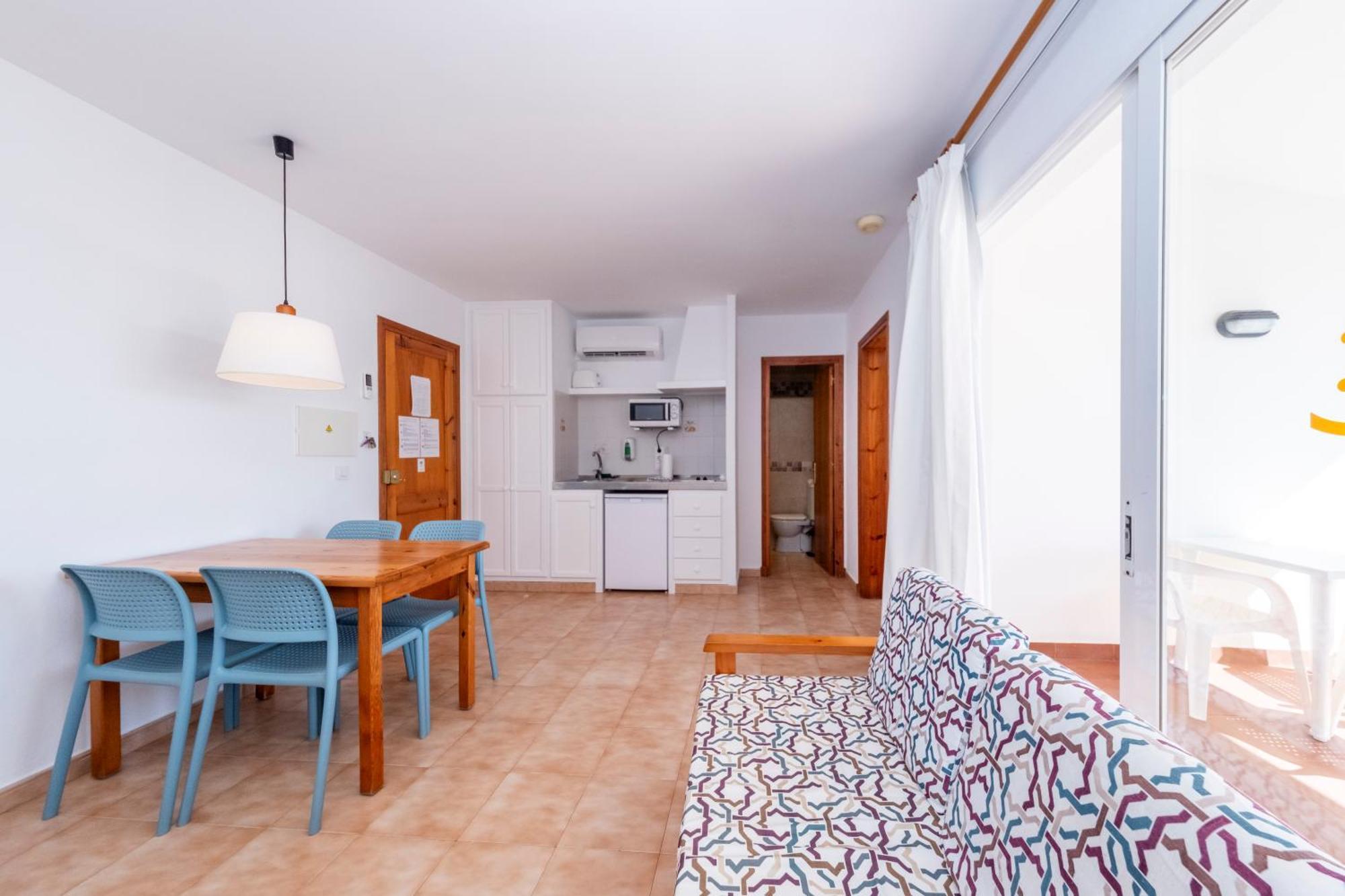 Sol Ponent Apartment Cala Blanca (Menorca)
