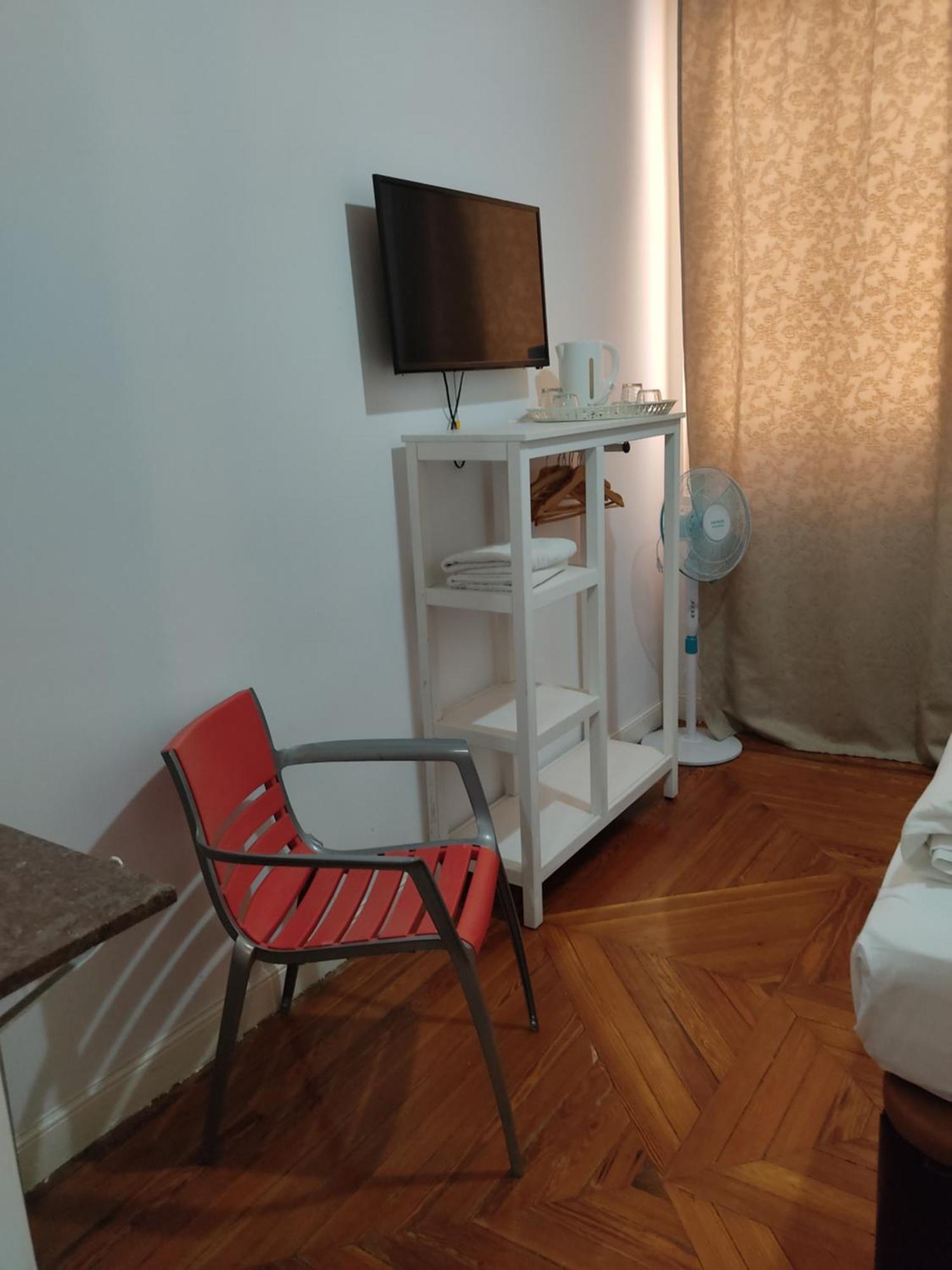 Guest house Grand Via House 3*