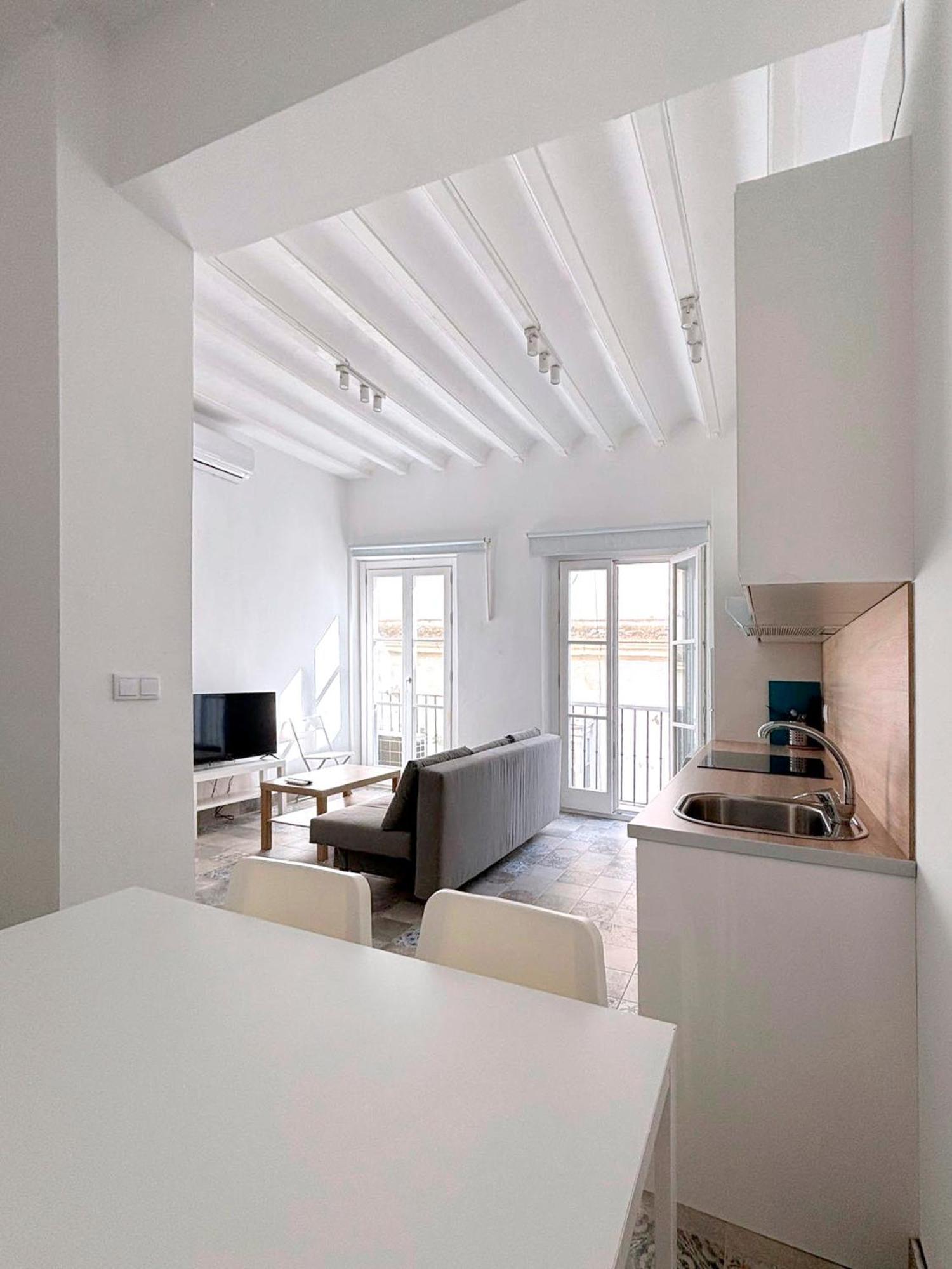 Gran Teatro Falla Apartment *