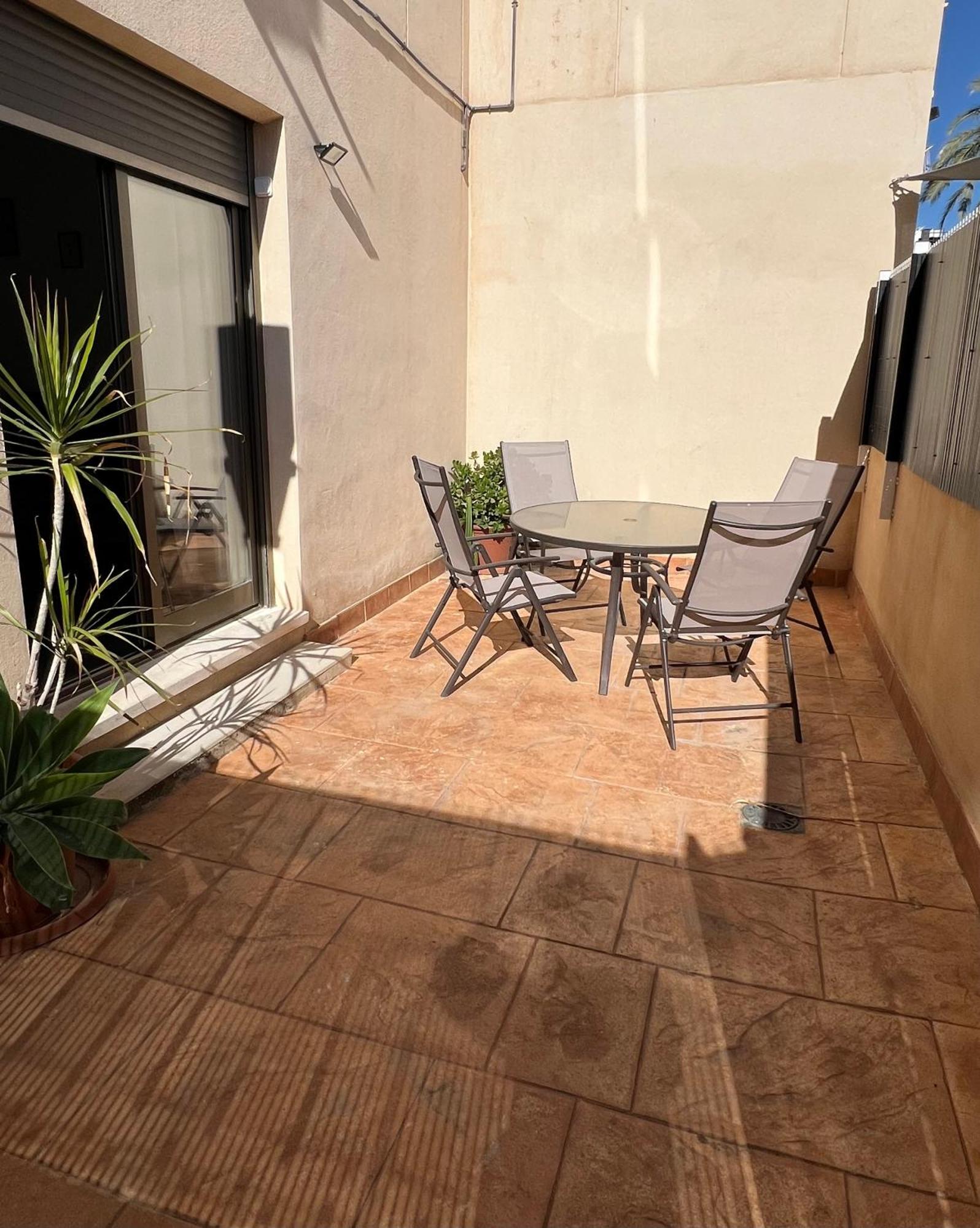Hgb Beachside Apartment