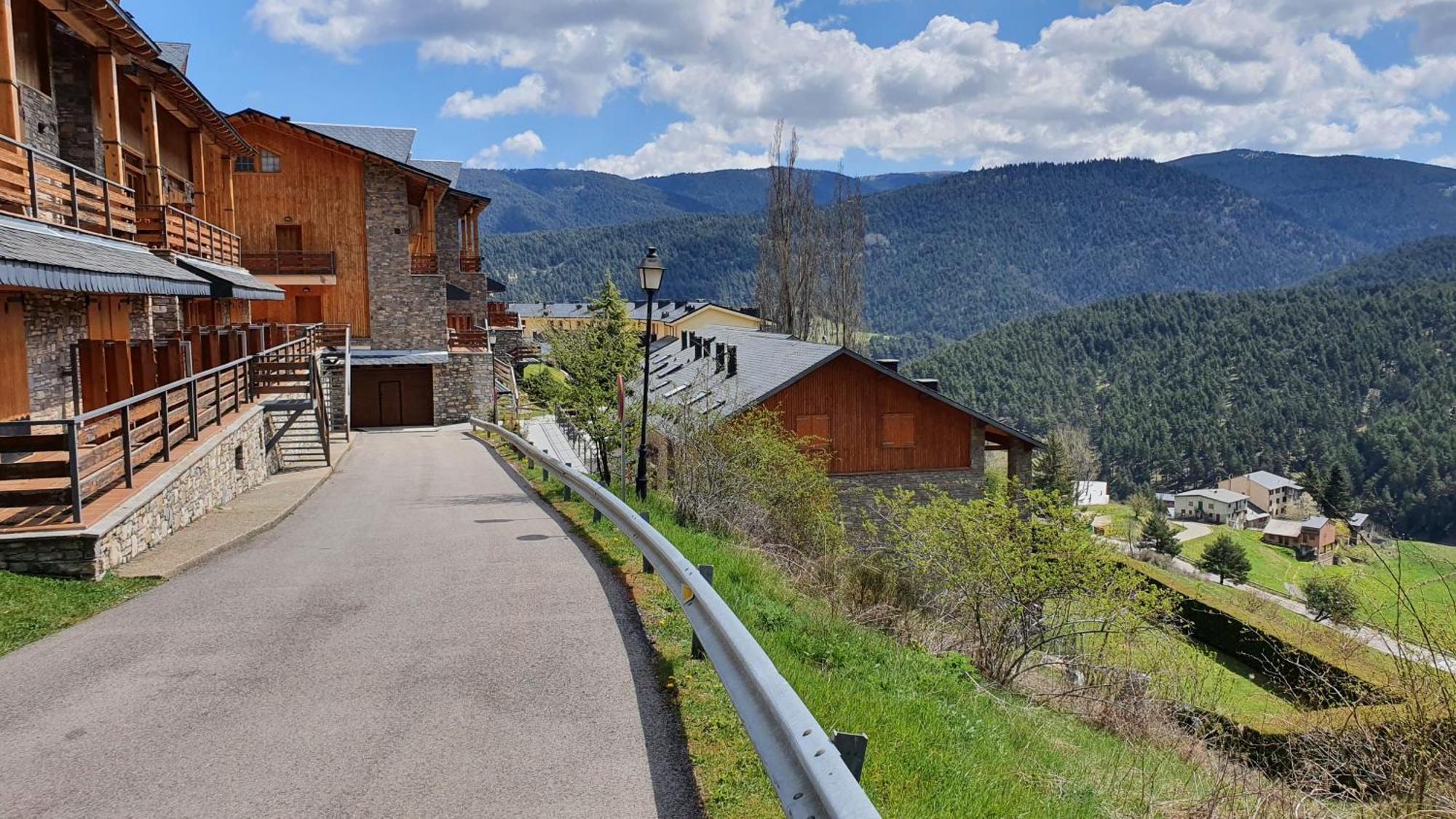 El Mirador De La Cerdanya Apartamento *