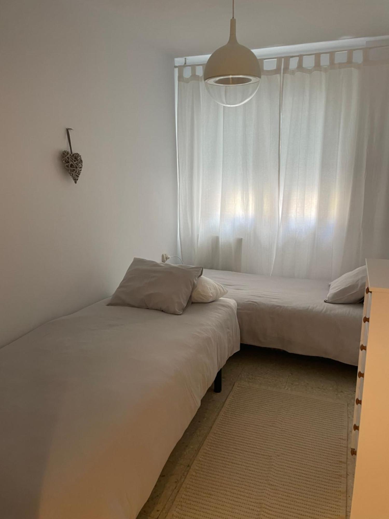 A Pie De Playa En Apartamento *