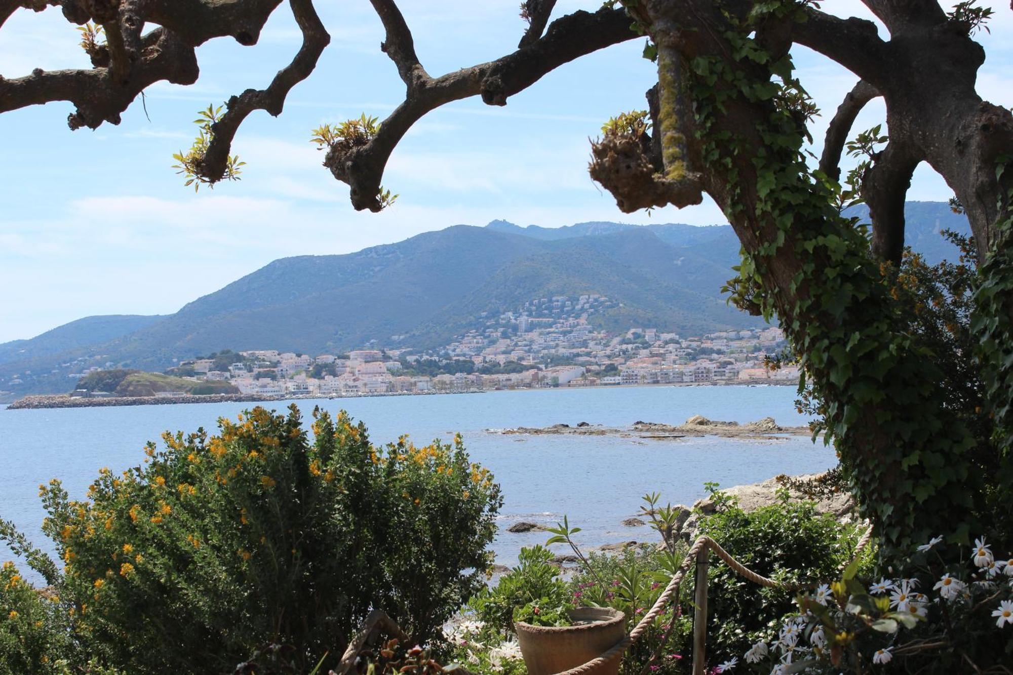 Stunning Sea Views From Luxury 4 Bed Close To At Cap Ras *