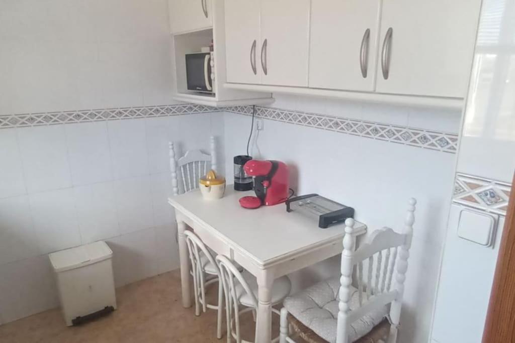 Adosado Con Piscina En 4p *