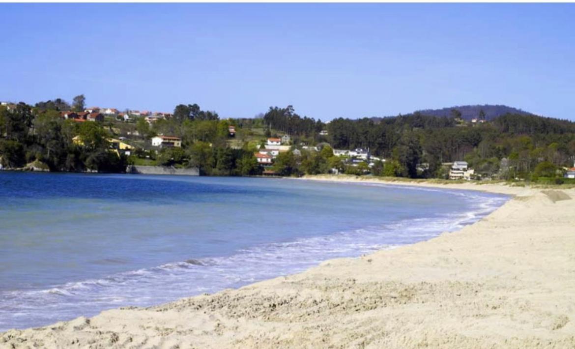 A Pie De Playa En Mino