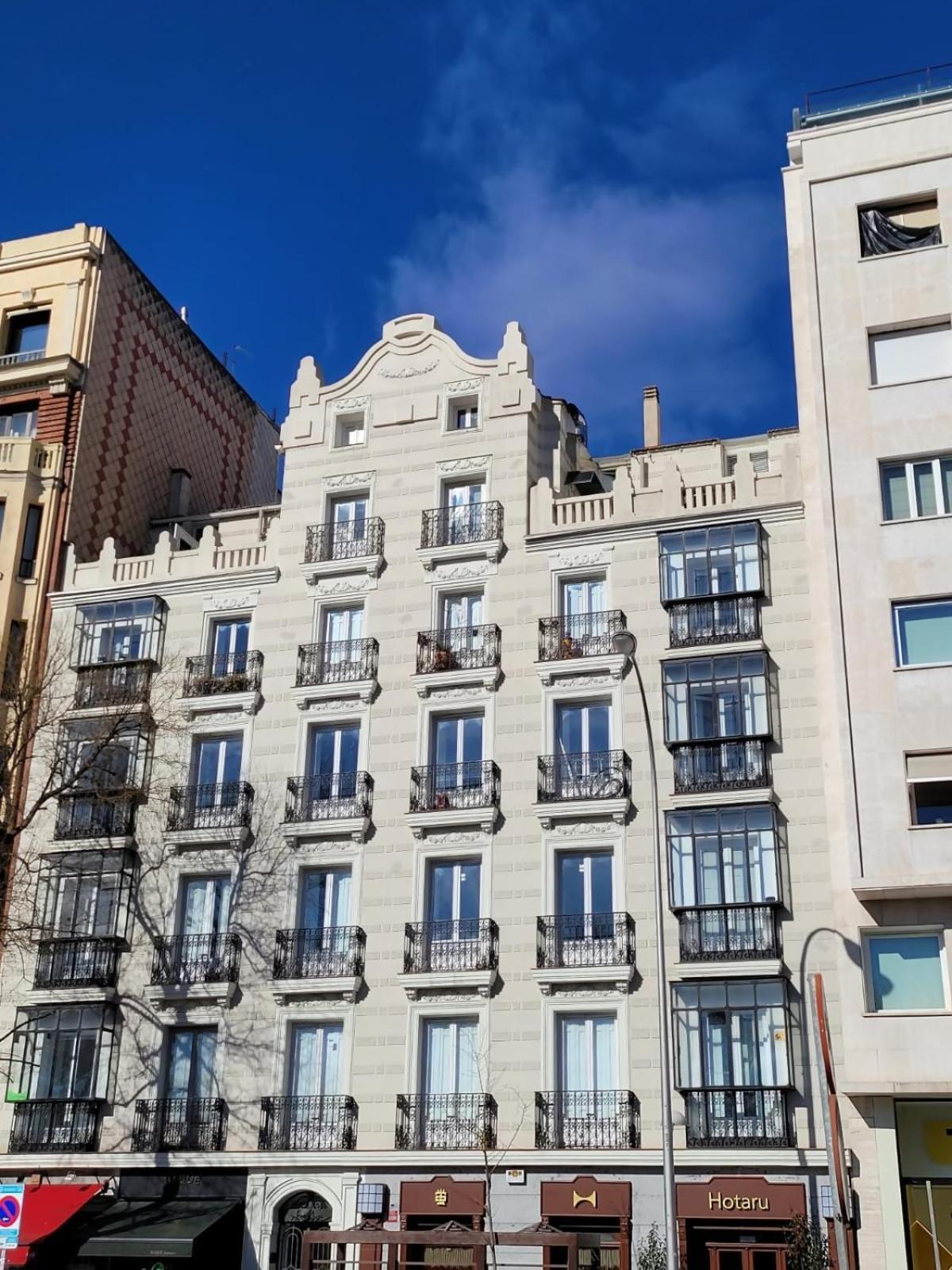 Piso Luminoso Con Balcones Frente Parque Retiro Apartment *
