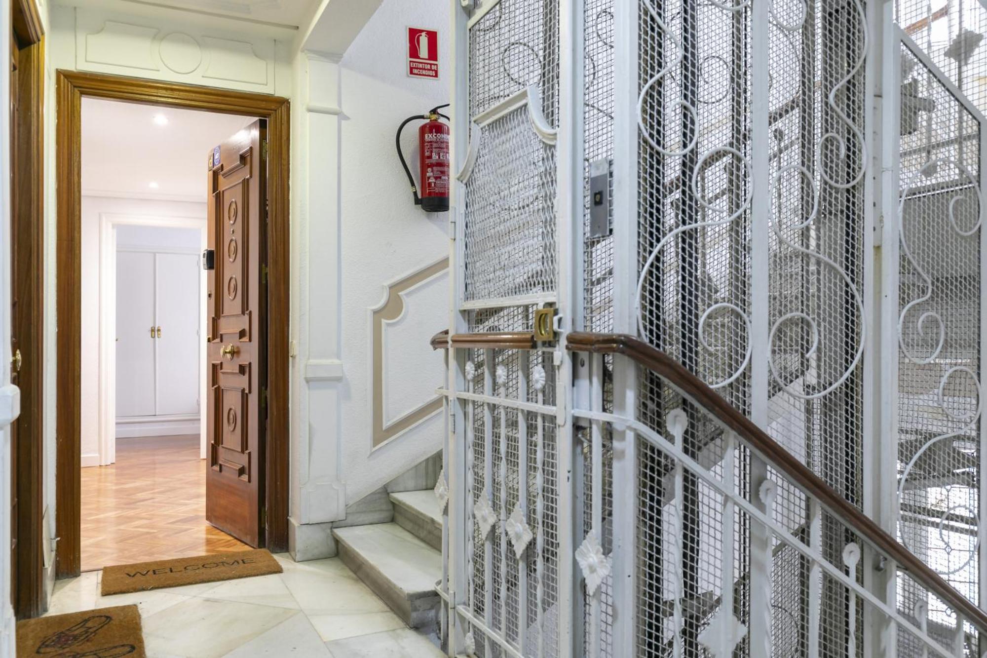 Apartment Piso Luminoso Con Balcones Frente Parque Retiro Madrid