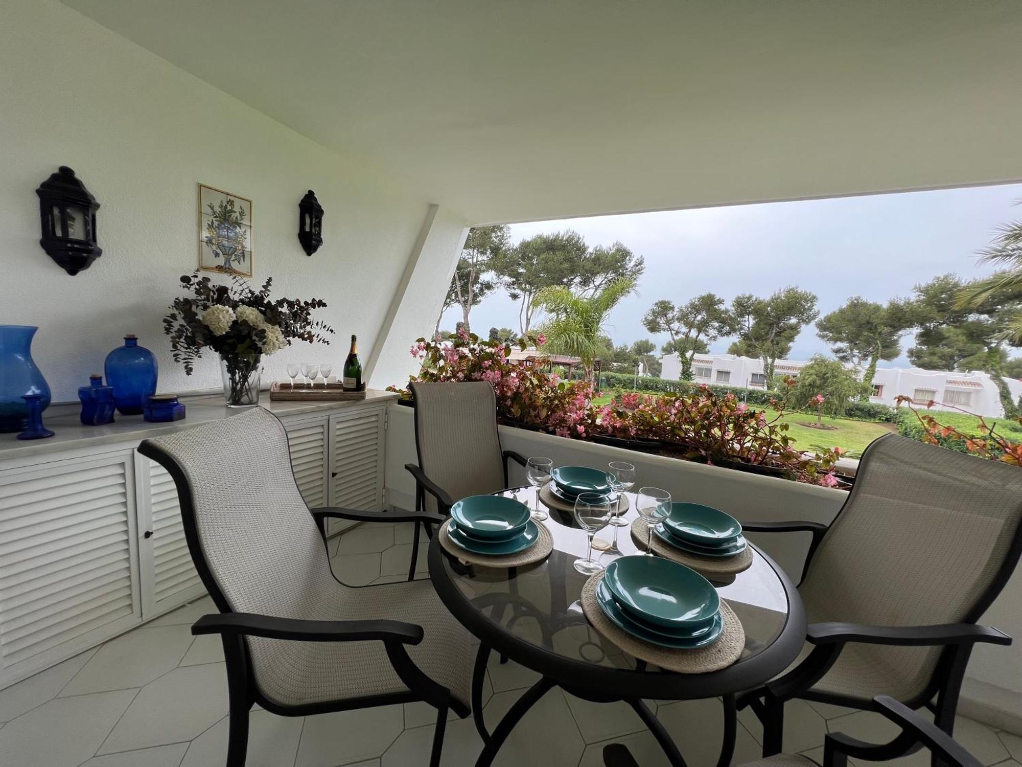 Miraflores Beach&tennis Amazing View By The Sea Sitio de Calahonda