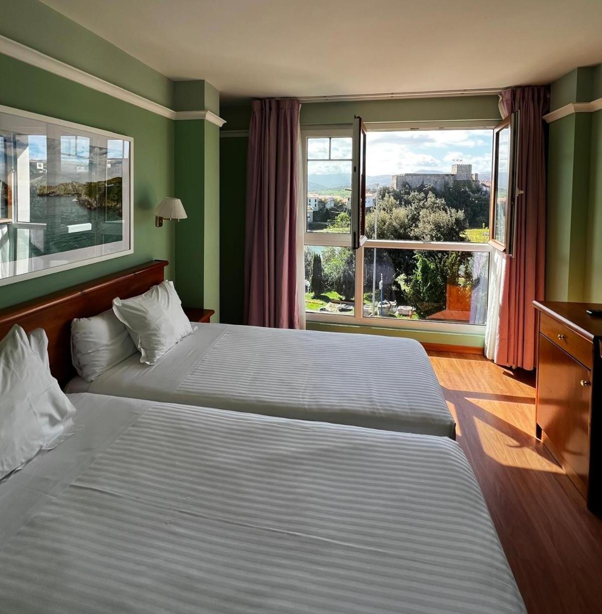 Faro De San Vicente Hotel 3*