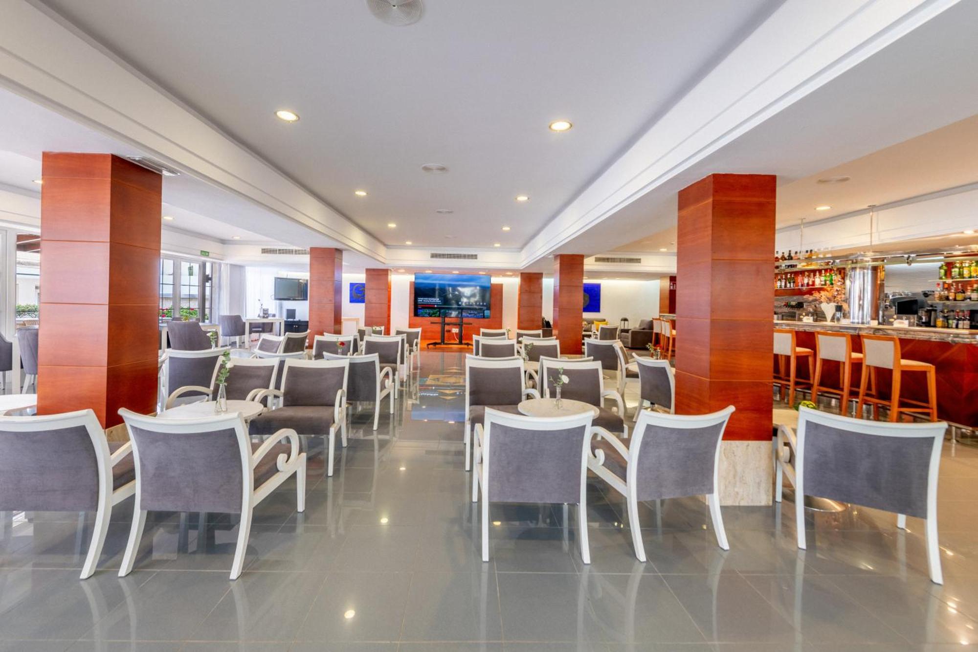 Hotel Capricho 4*