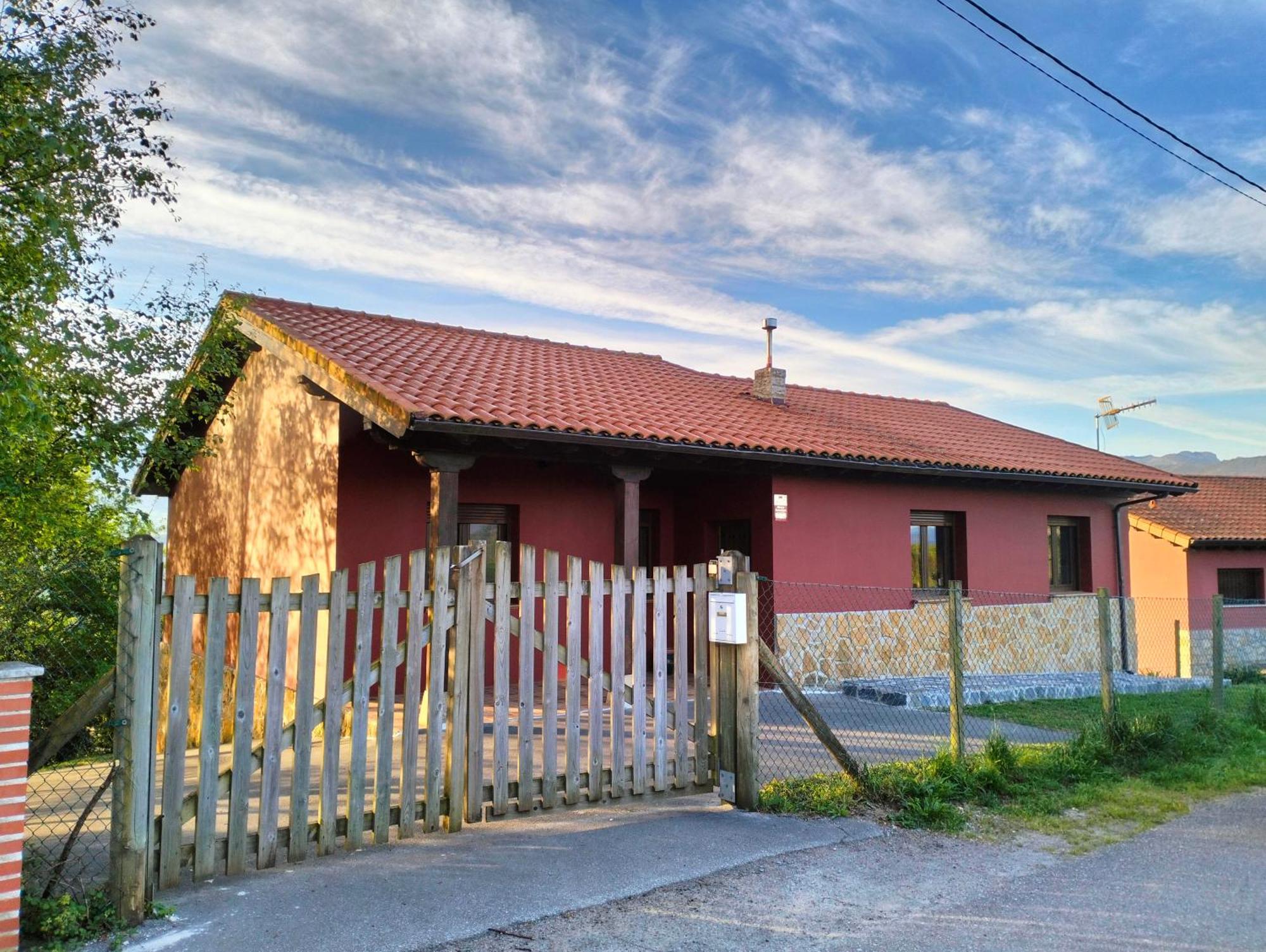 La Casa De Nuria Country house *
