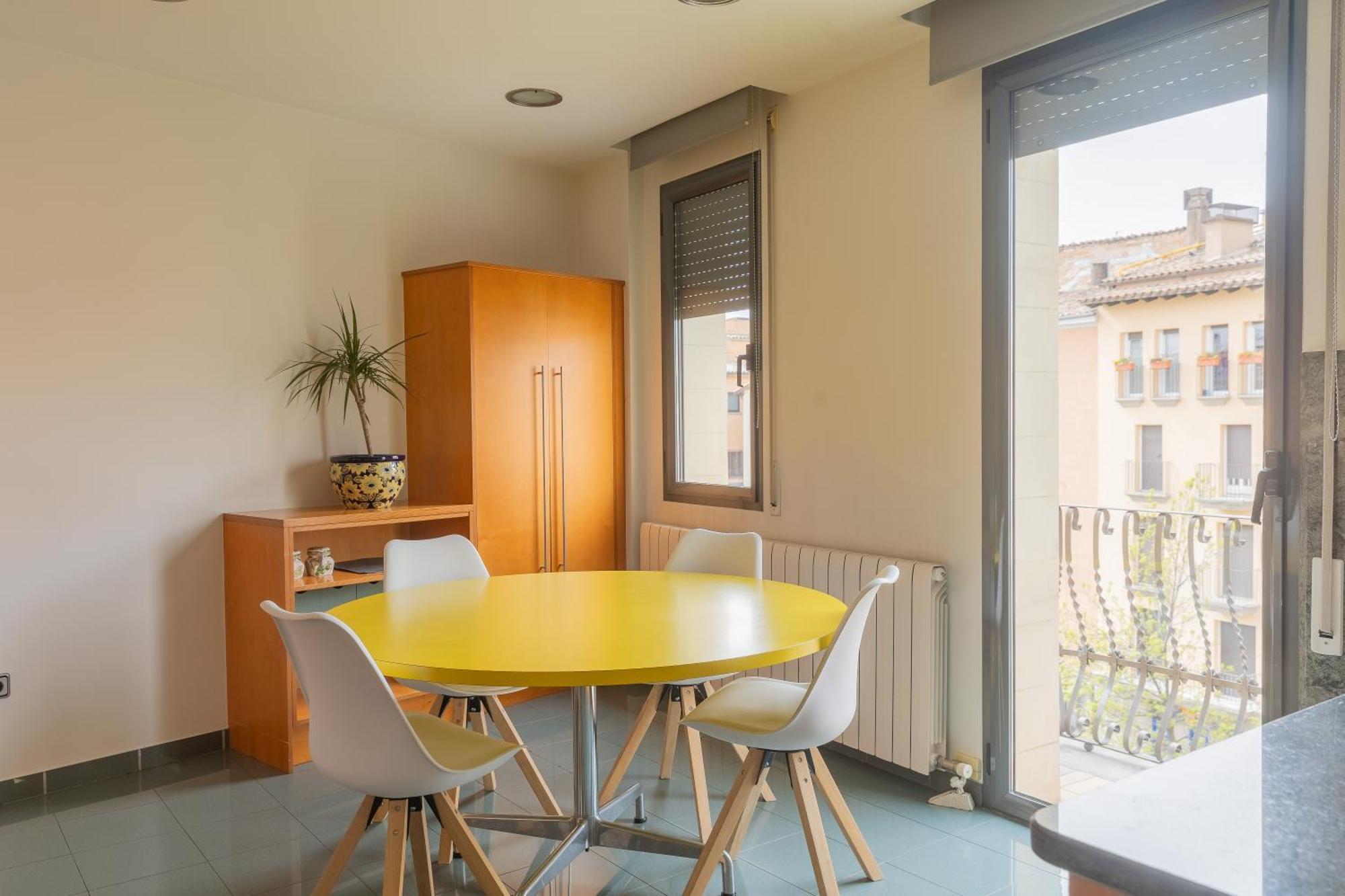 Apartamento Mazi Colón Vic