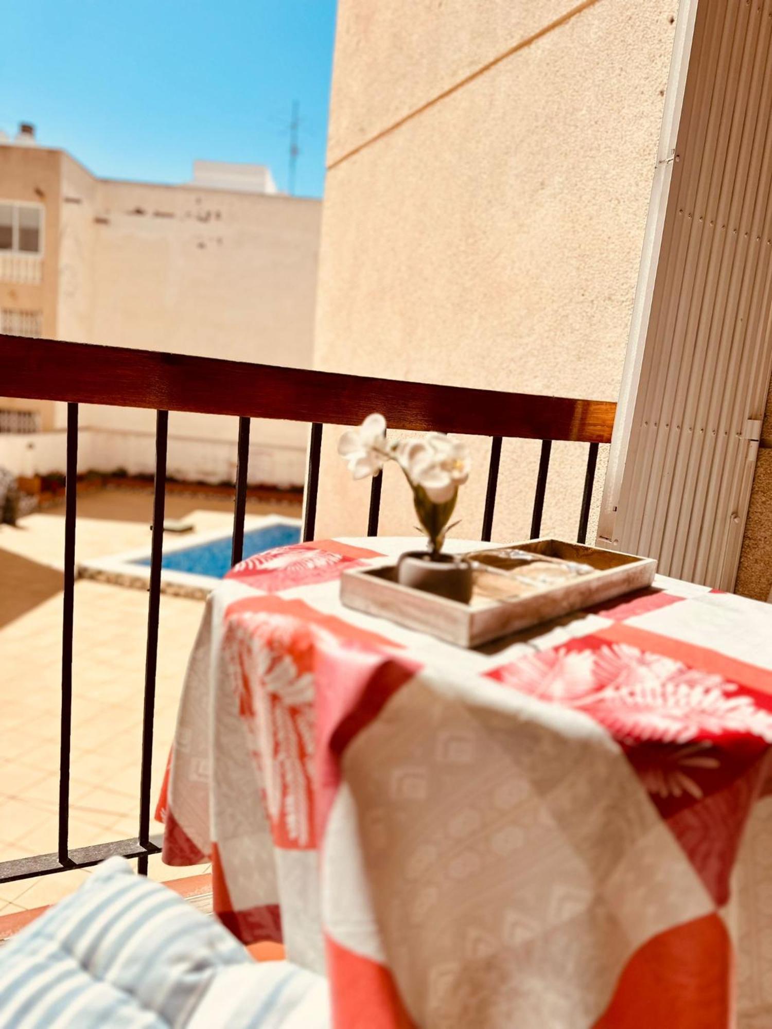 Santana Habaneras - 18 At With Garage, Pool And Lift Apartment Torrevieja