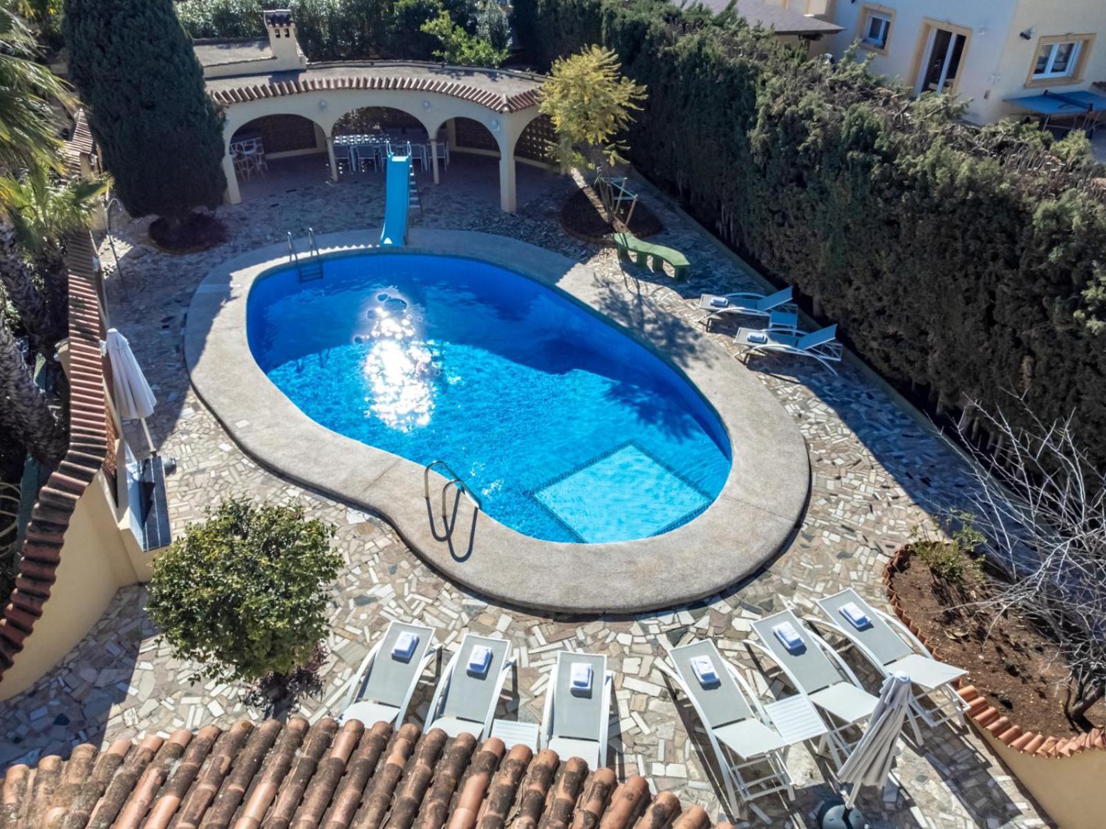 Guzman - Xenia Calpe
