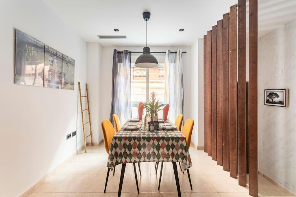 Apartamento Castelplace Con Plaza De Garage Incluida, Free Parking And Ac