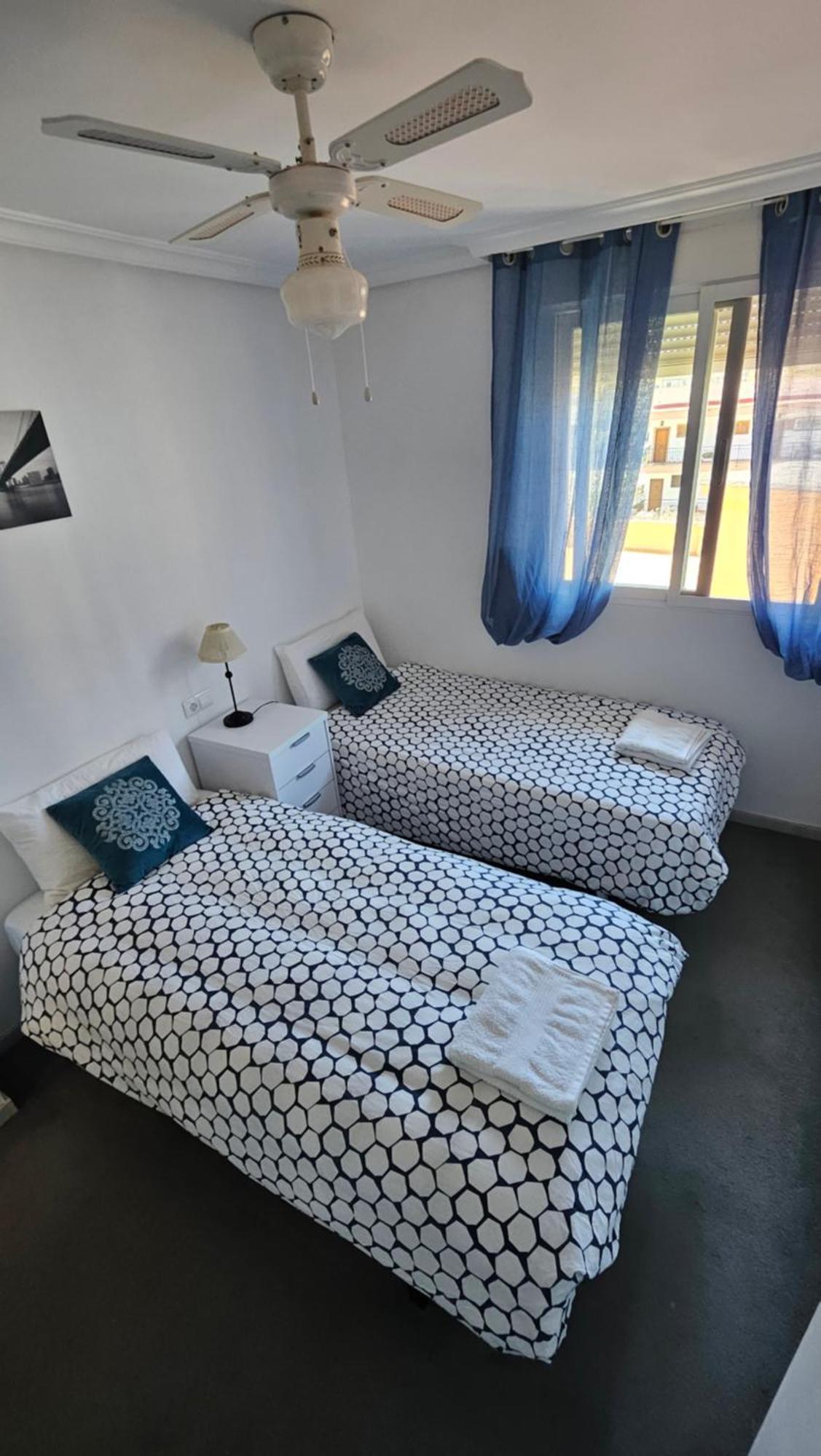 Sunny Atico Boliches Apartamento