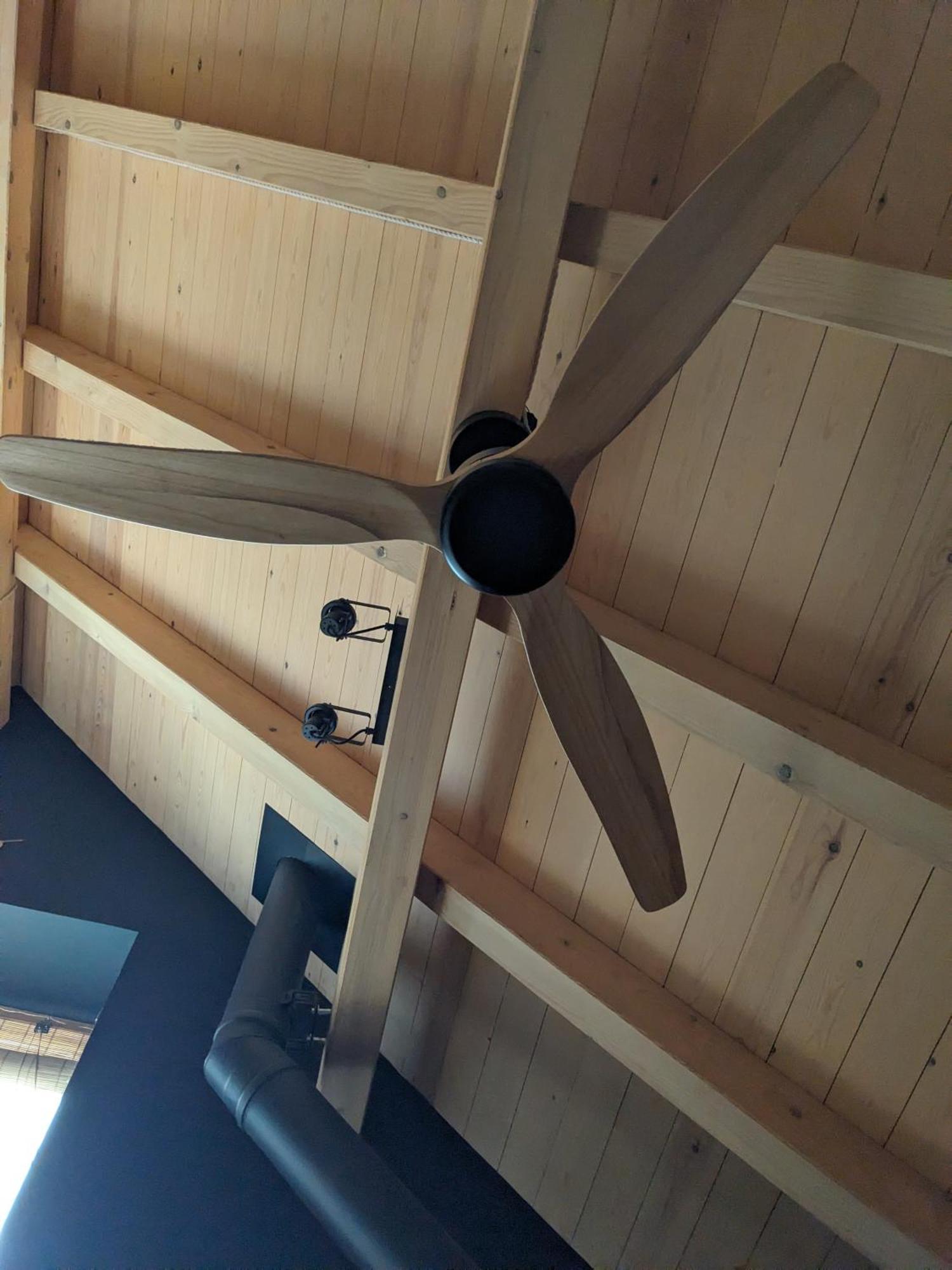 Сasa de vacaciones Nornore: Casa Especial En La Montana