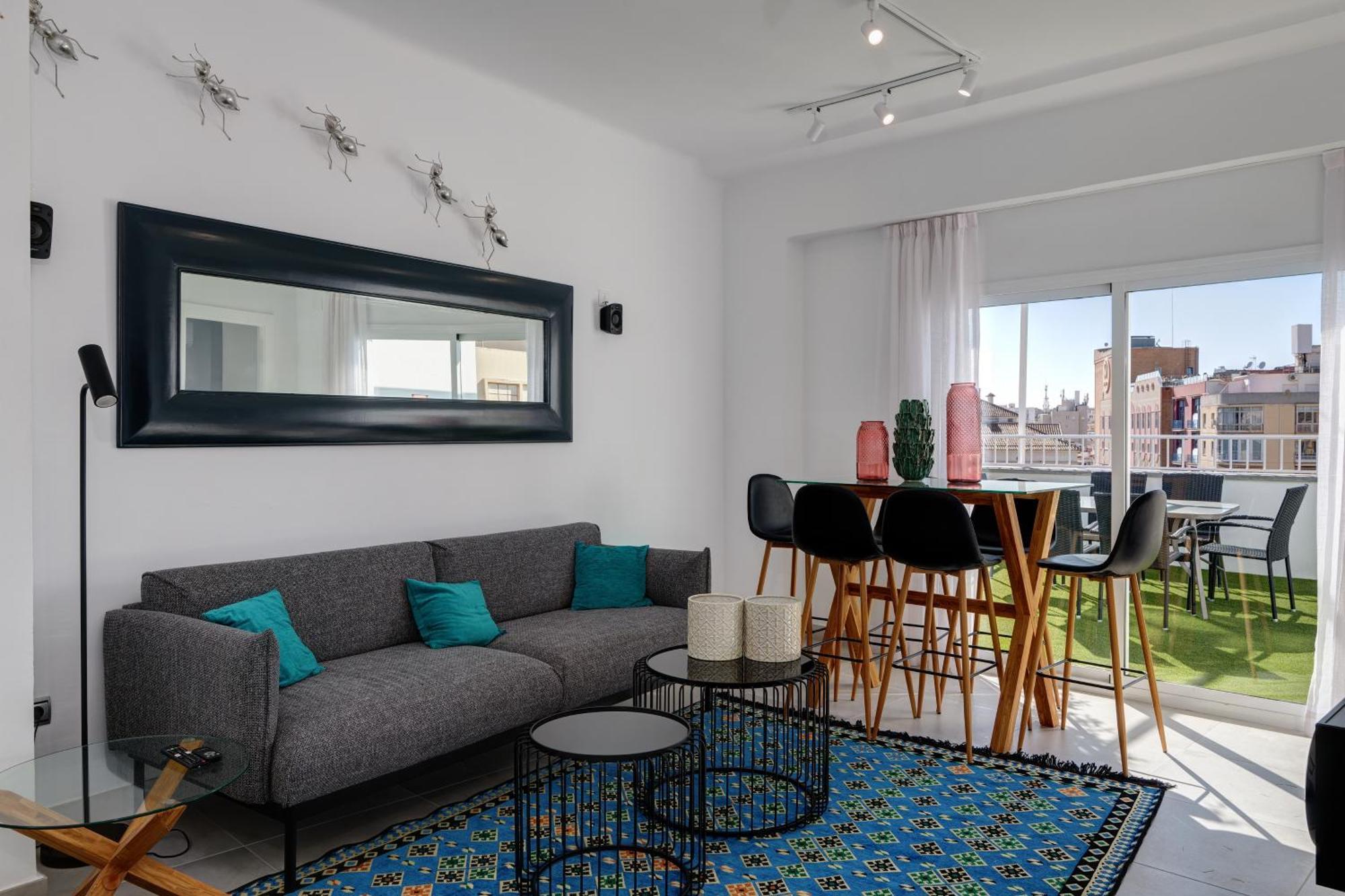 Penthouse Tribuna Center By Seric