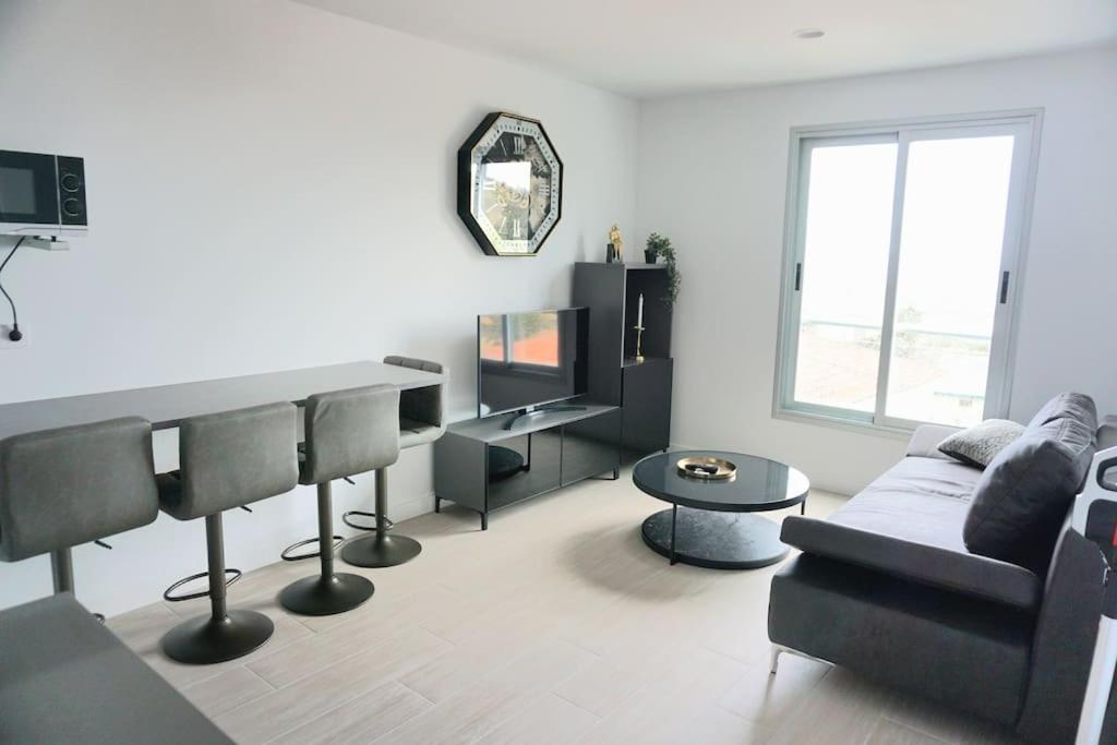 Edif La Luz No 4 With Big Private Terrace * Los Silos