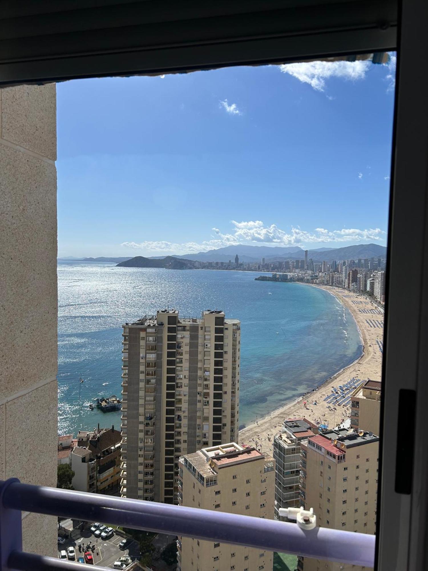 Apartamento Con Preciosas Vistas Y Piscina *