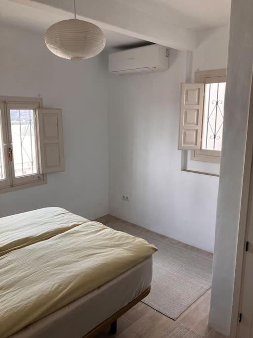 Fint Litet Hus I Hjaertat Av Gamla Stan Och Naera Hav Holiday home Salobrena
