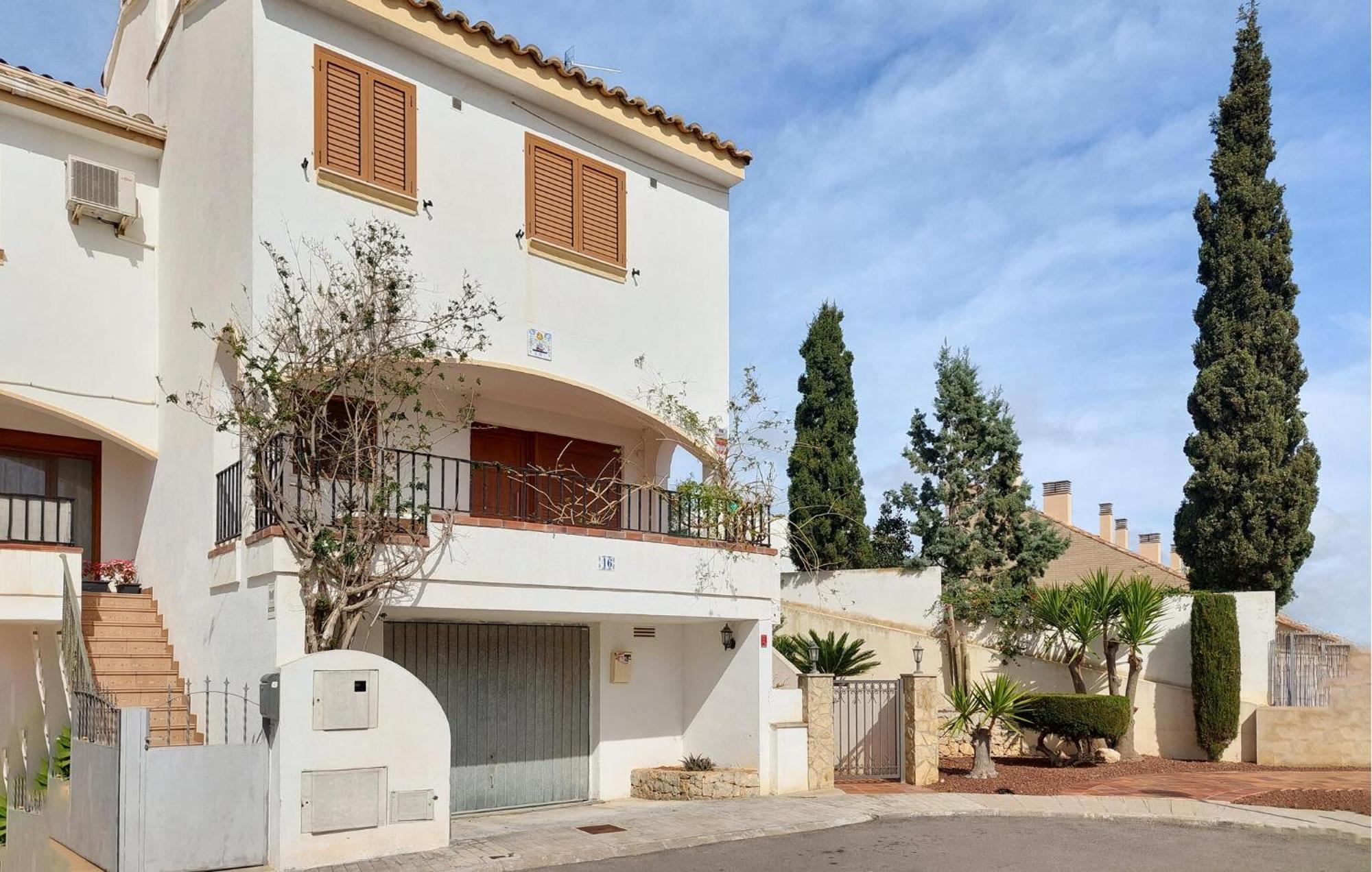 Сasa de vacaciones 3 Bedroom Pet Friendly In
