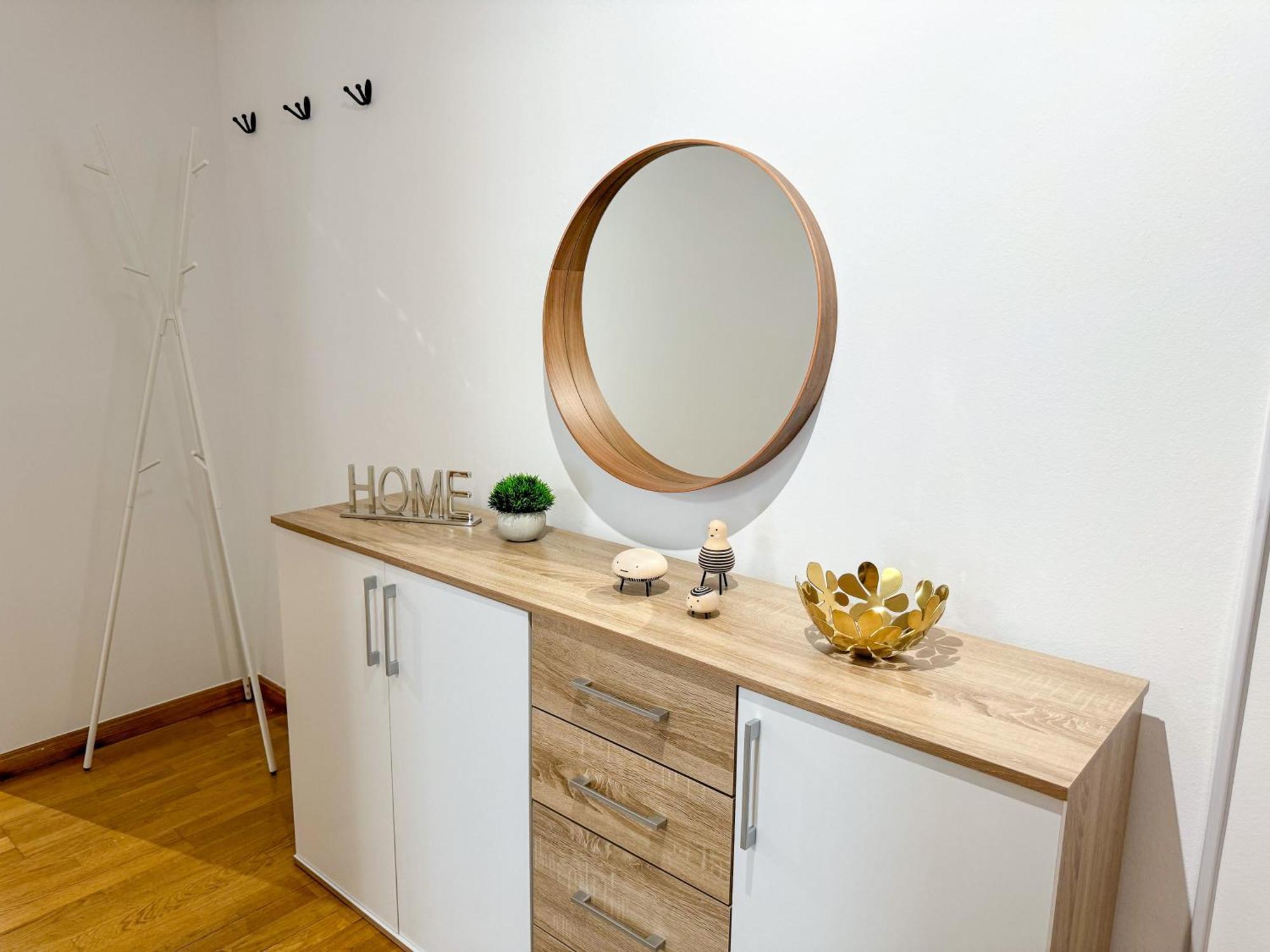 Apartamento Reina Del Pilar Comotucasa *