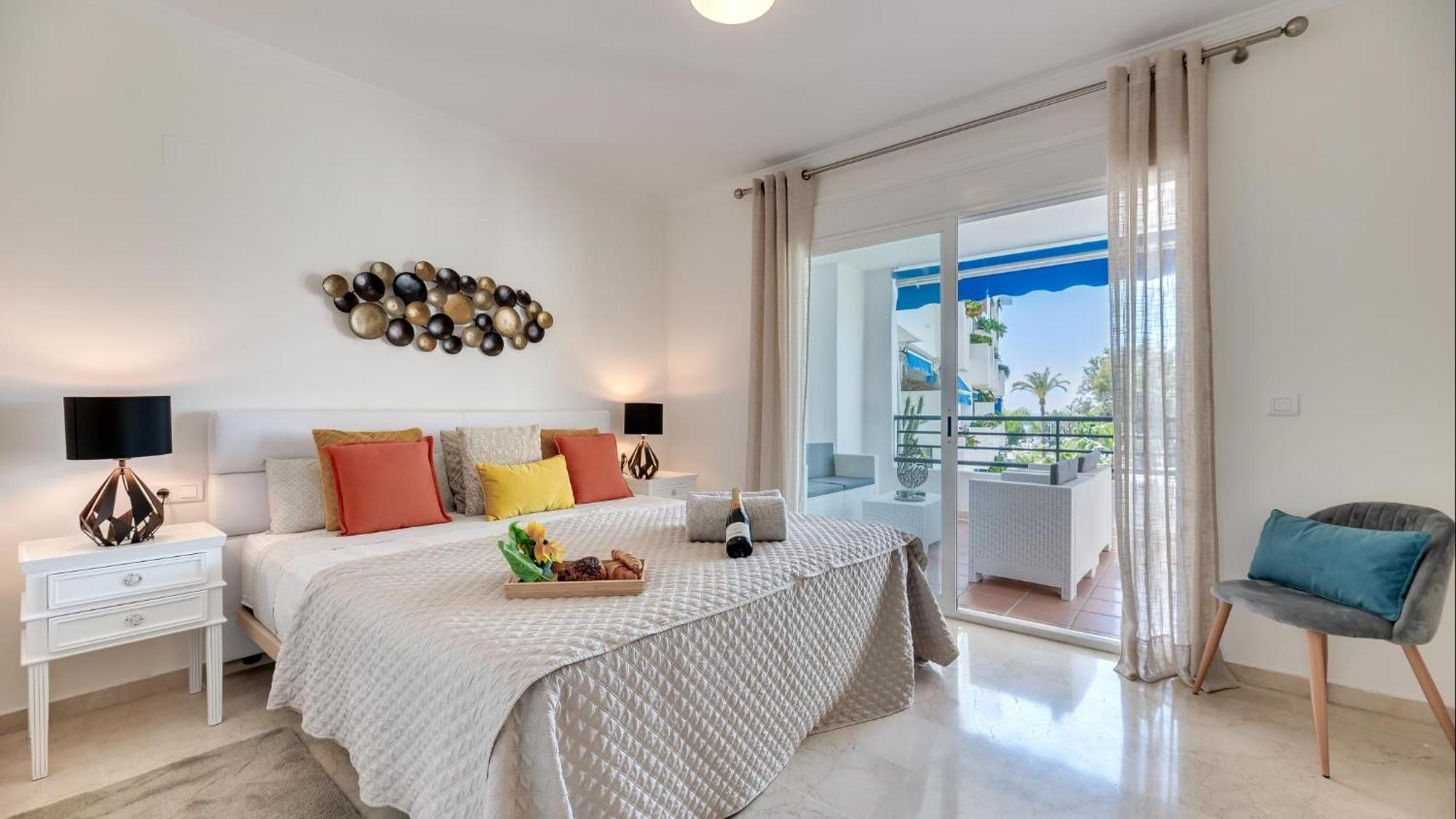 Mediterranean Getaway Seaviews At Puerto Banus Apartamento Marbella