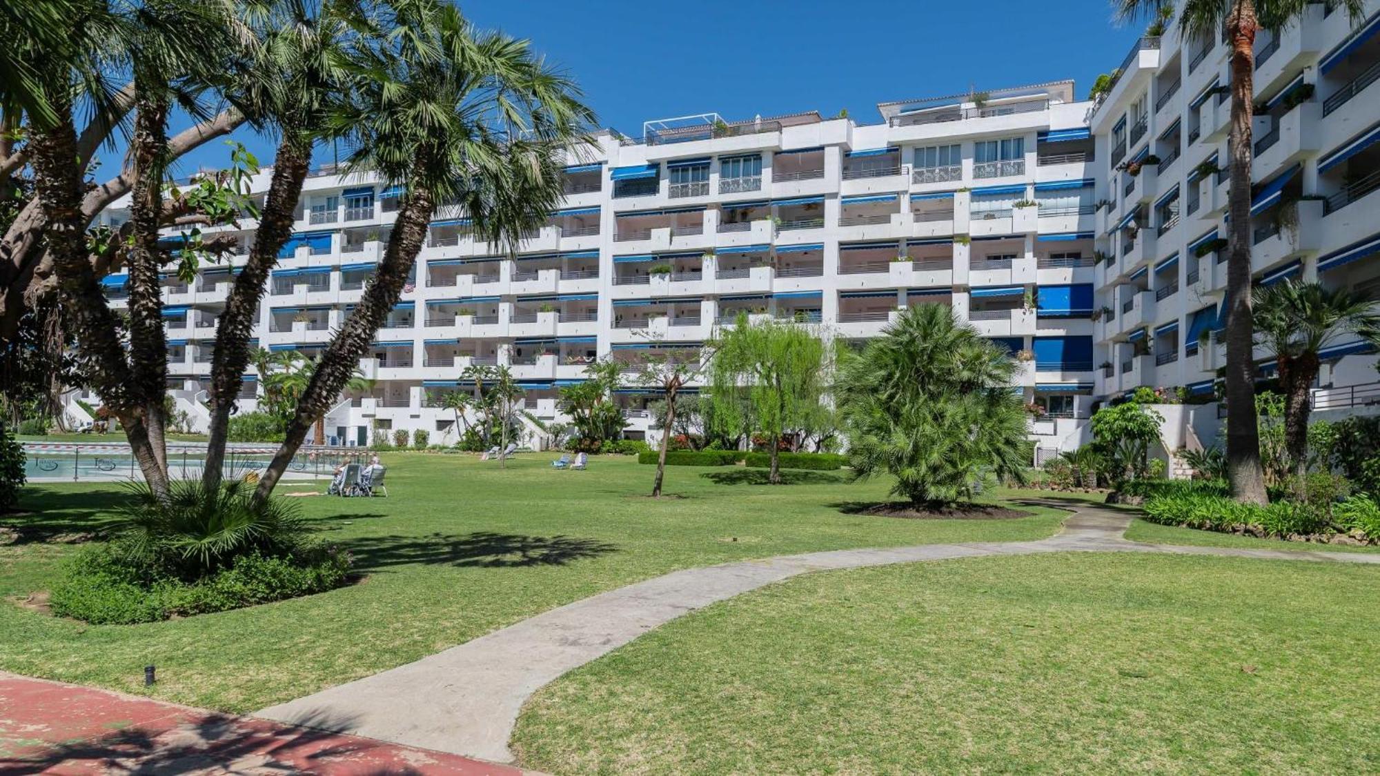 Mediterranean Getaway Seaviews At Puerto Banus Apartamento *