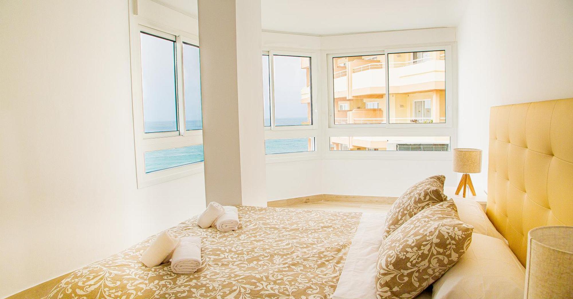 1ª Linea De Playa Marbell Center Apartment Marbella