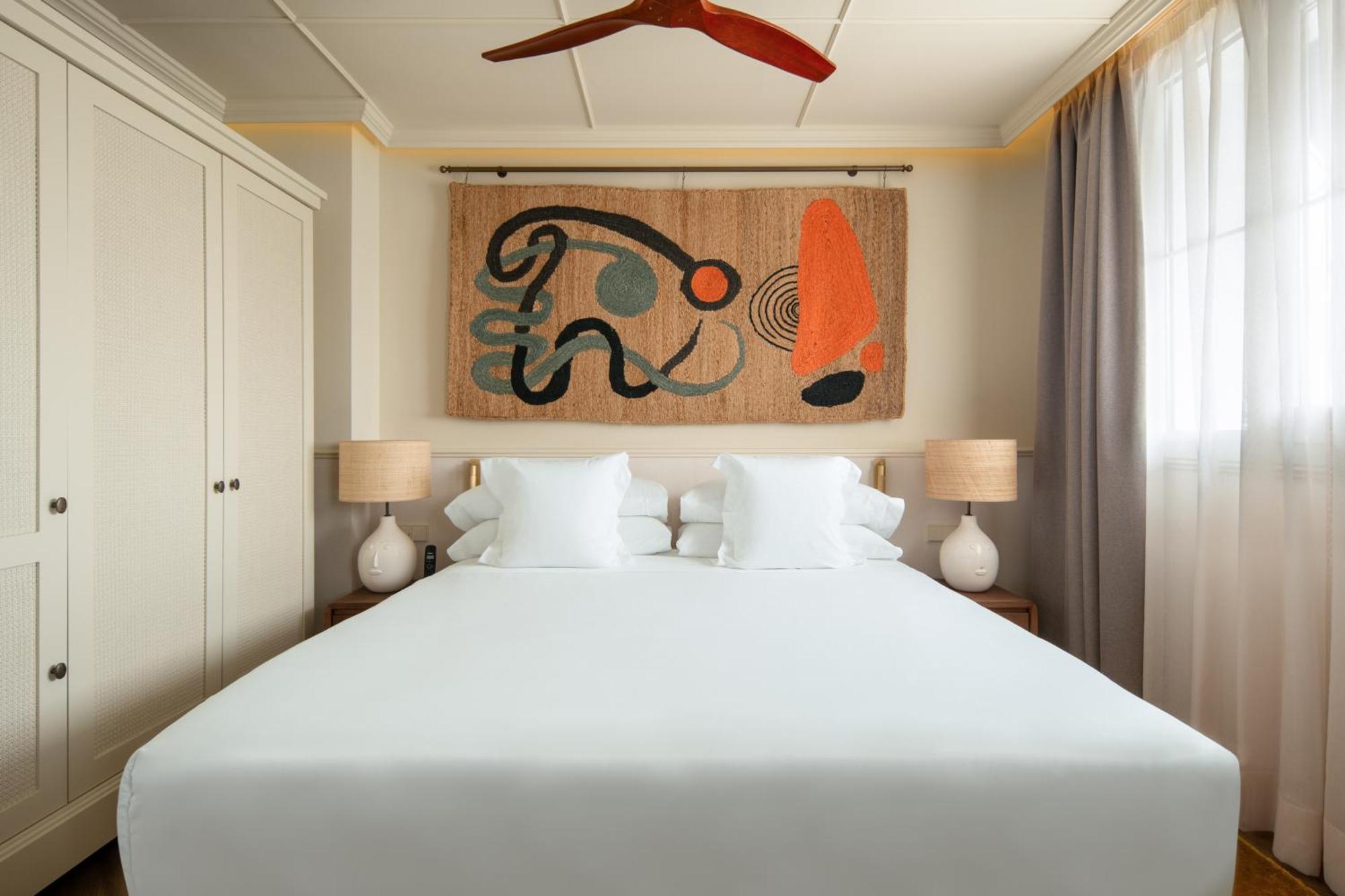 Only 5* Sevilla