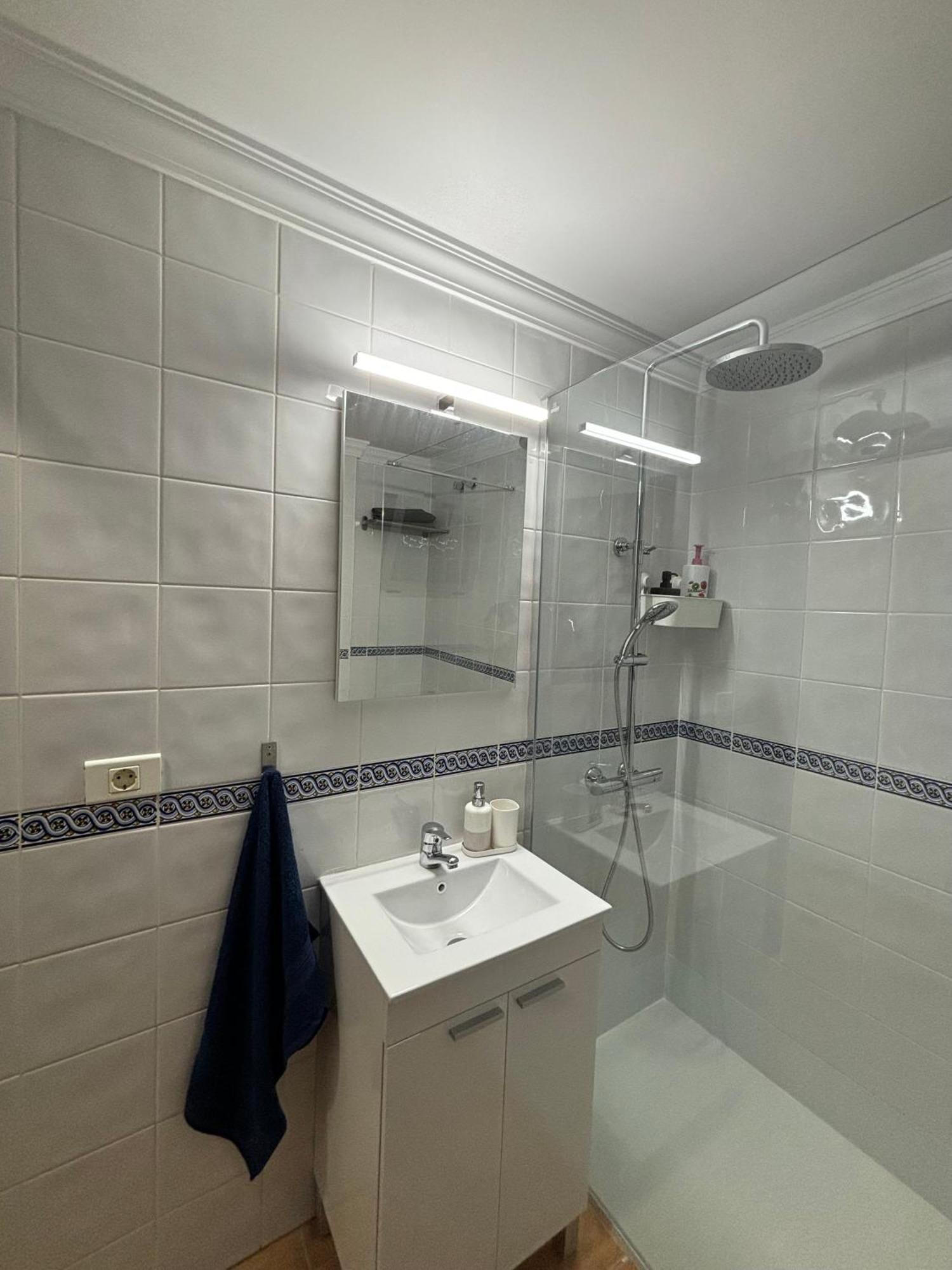 Sardina Near The With Pool And Wifi E Apartamento
