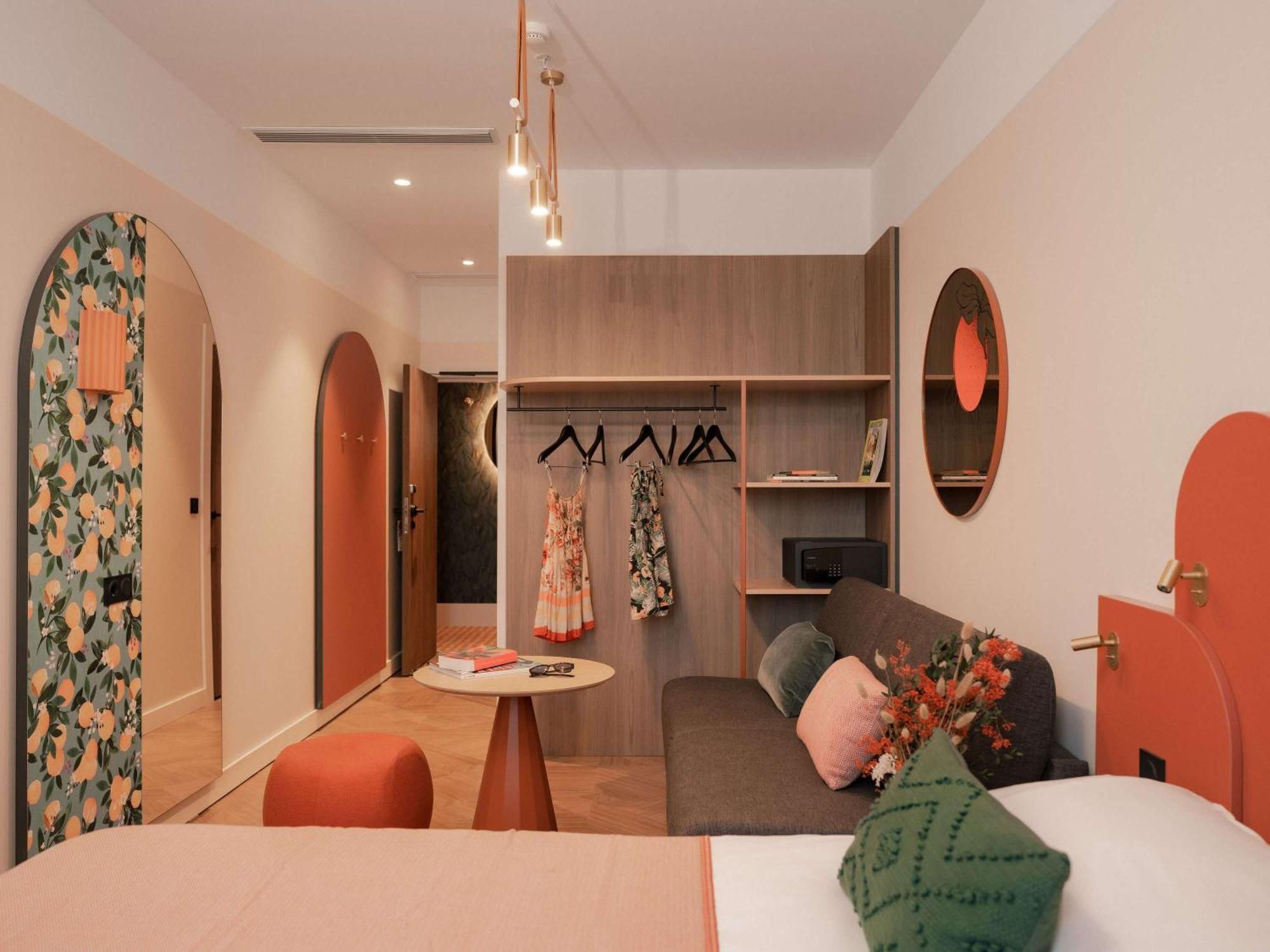 Ibis Styles Santa Justa Hotel 3*