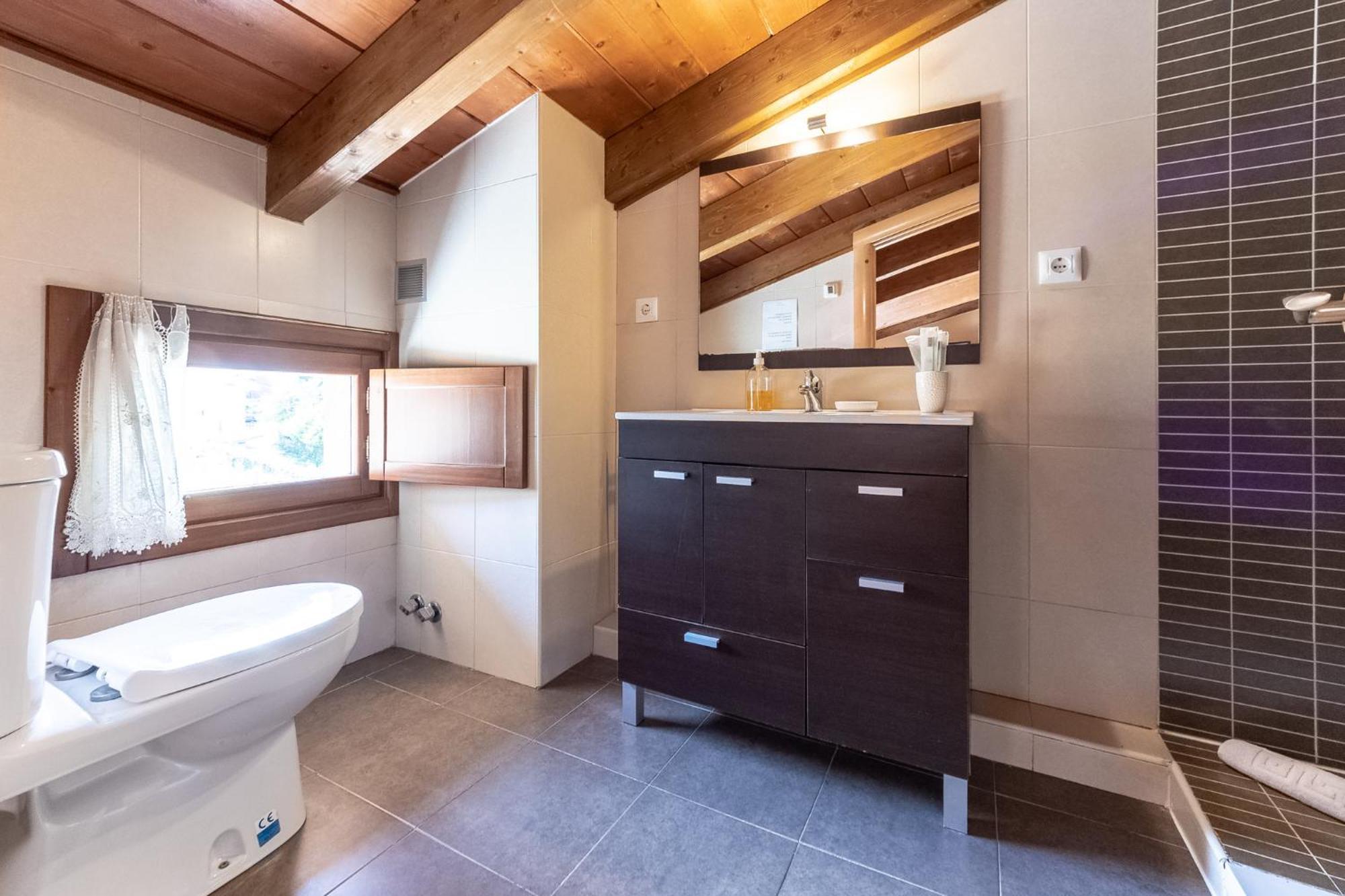 43b Nature With Parking By Aston Apartment Otanes