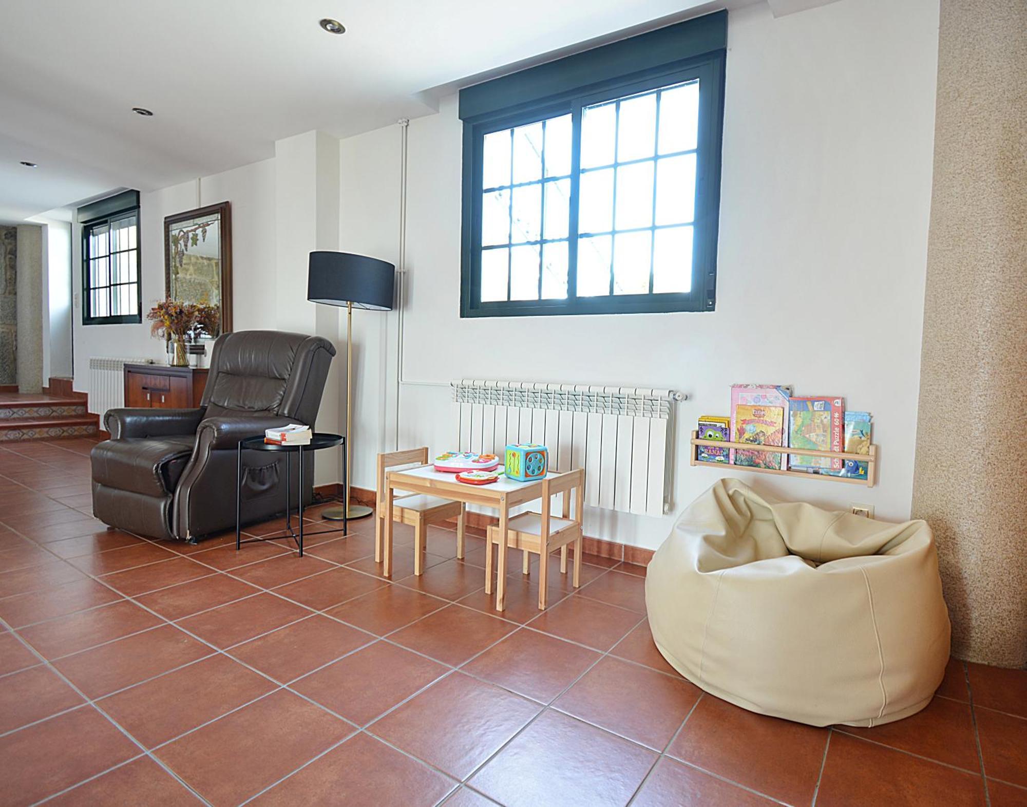 Casa Con Enorme Jardín En Сasa de vacaciones *