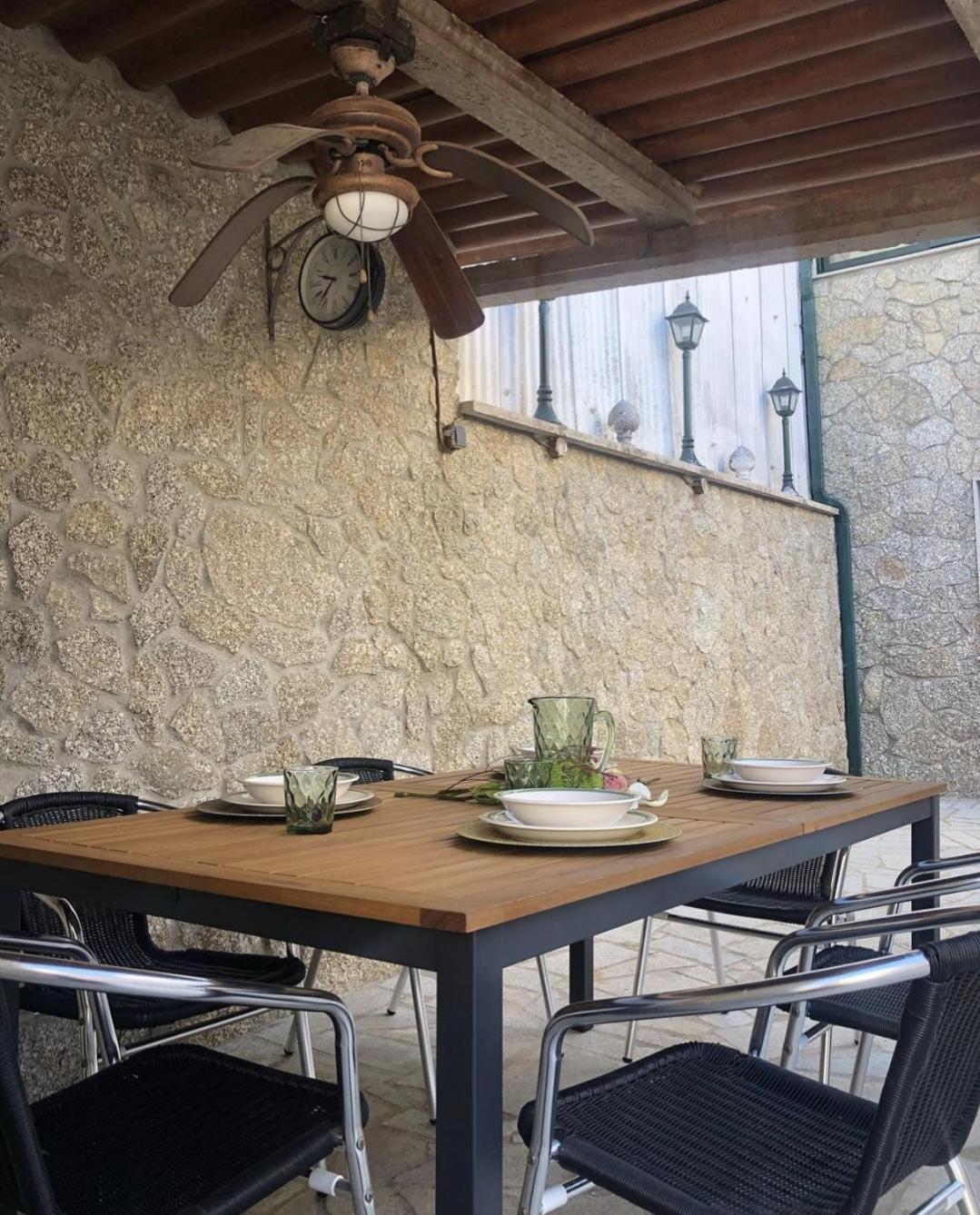 A Casina De Estela Holiday home *