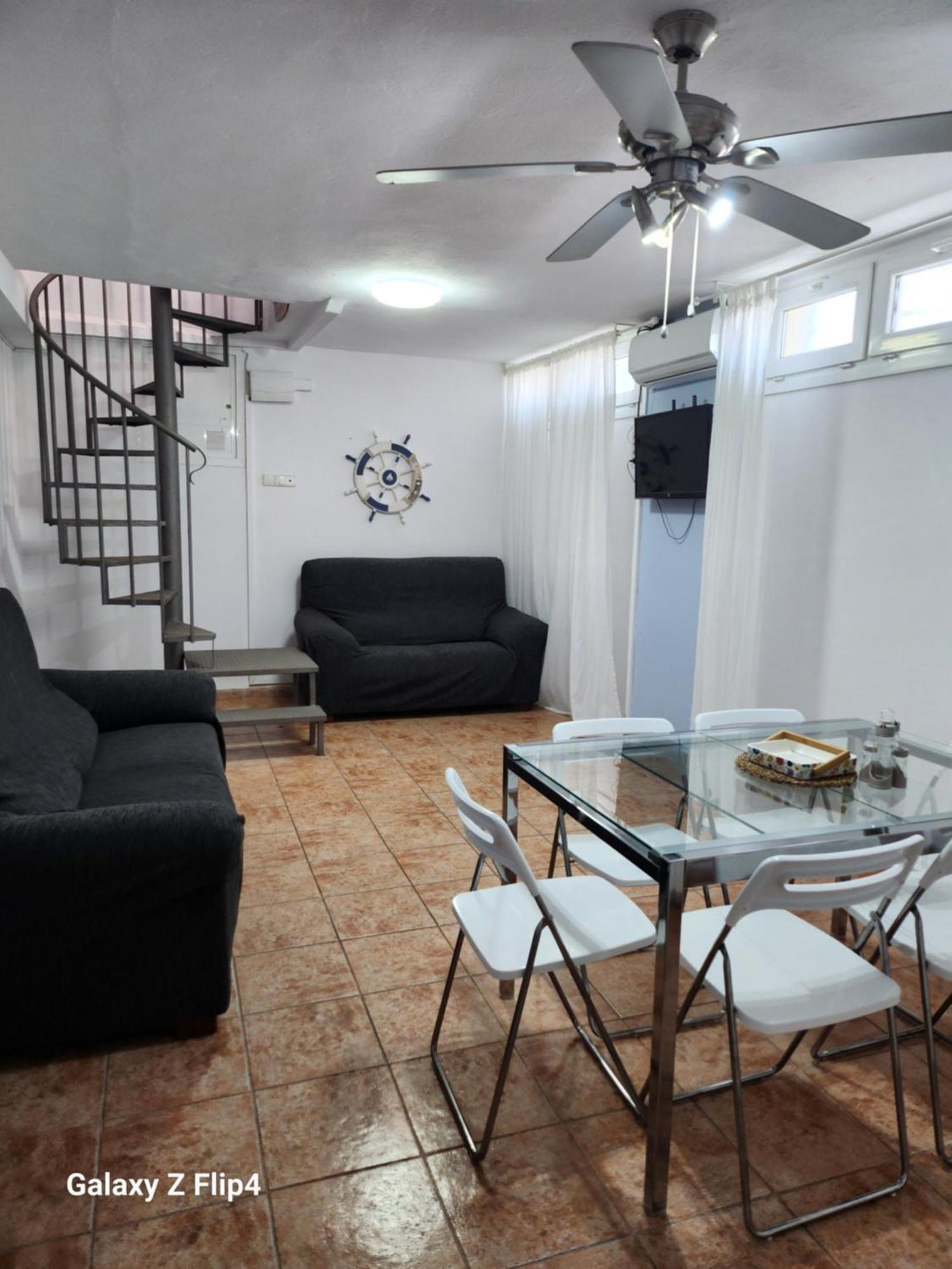 En 1ª Linea De Playa Y Parque Natural - Planta Semisotano Apartment *