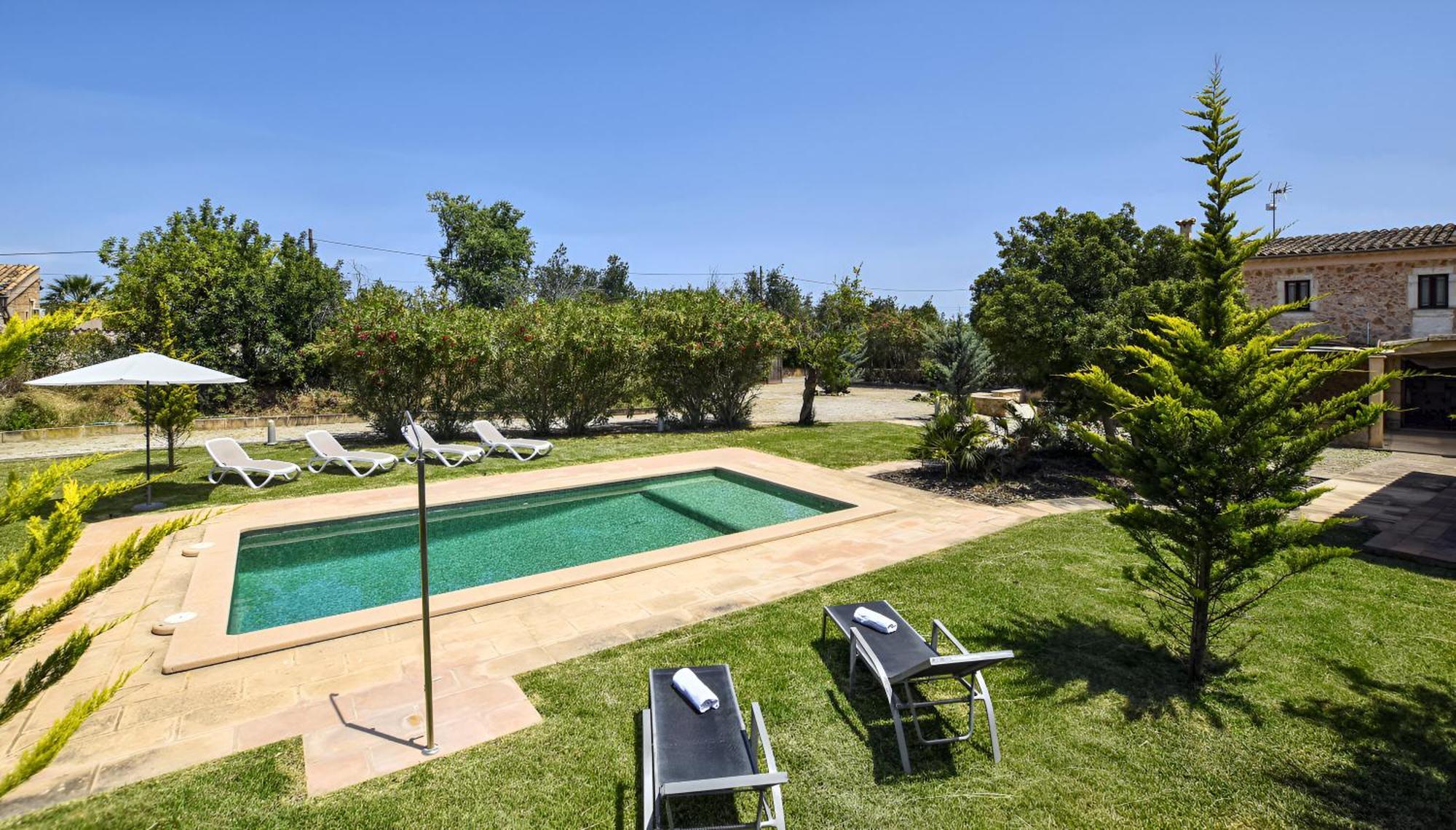 Villa Cadernera *