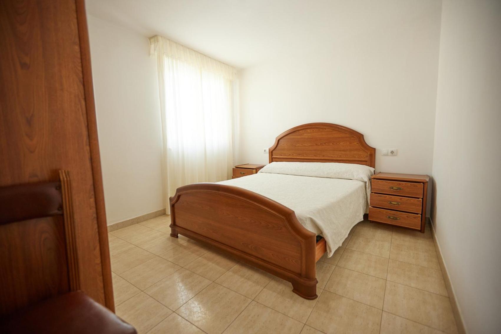 Casa Con Jardin Al Lado De La Playa Viveiro