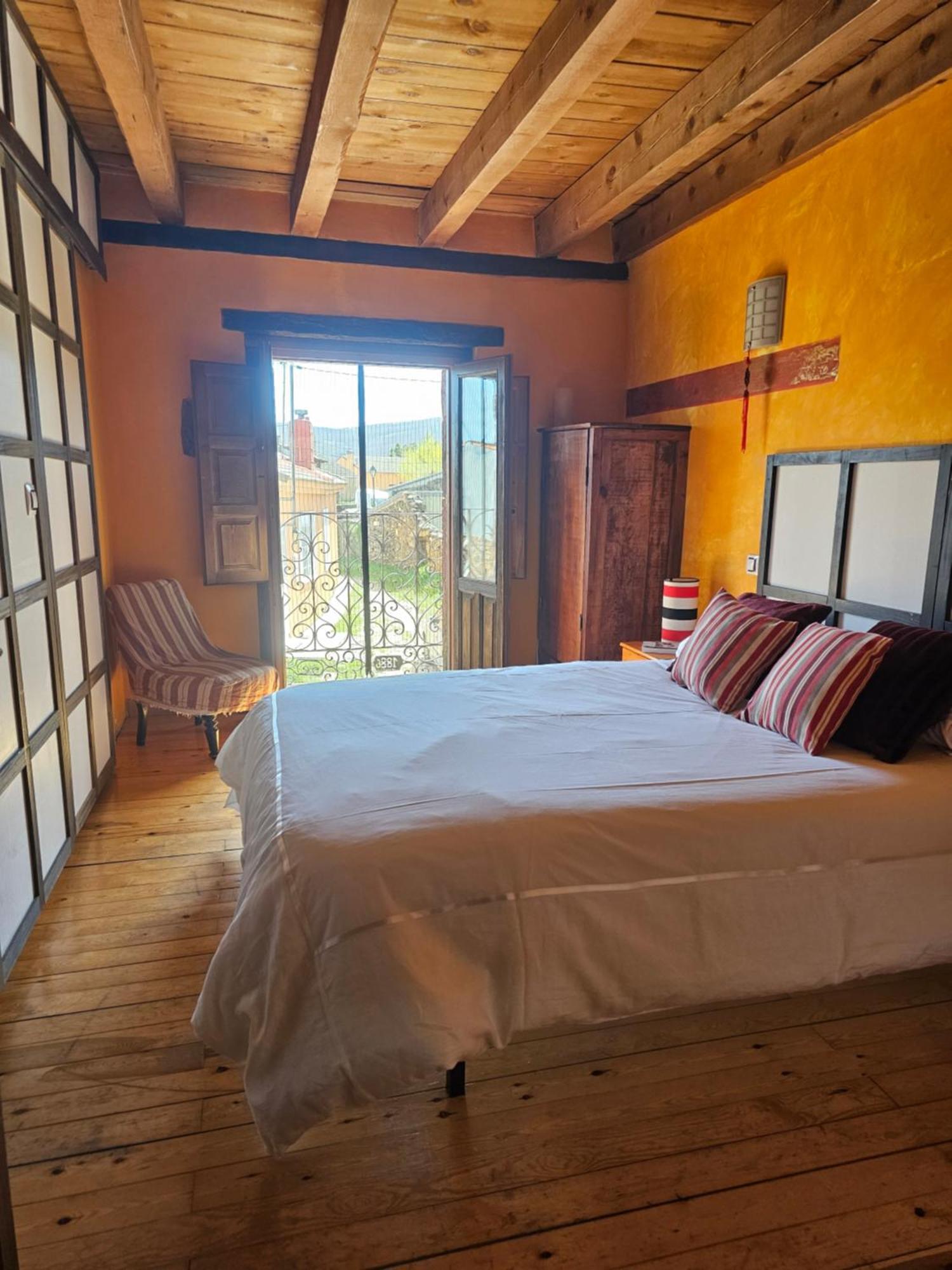 Rural La Encantada En Riaza Becerril (Segovia)