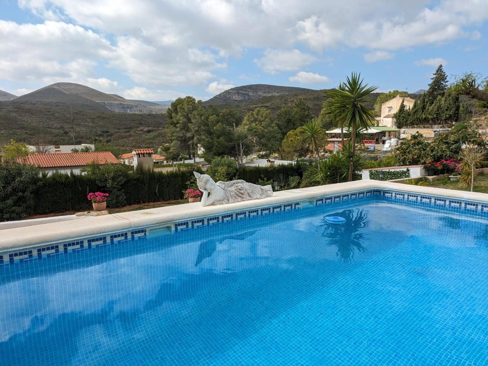 Buen Estar, Piscina, Barbacoa, Jacuzzi En Valencia Сasa de vacaciones *