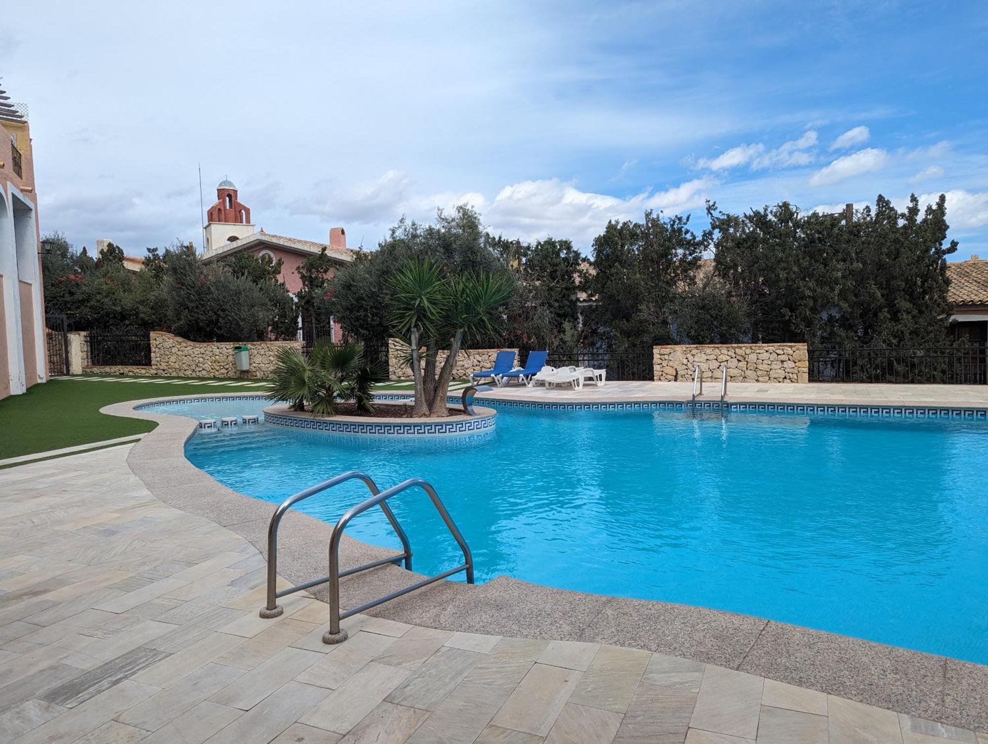 Adosado Pueblo Acantilado 30 Piscina Mar Parking