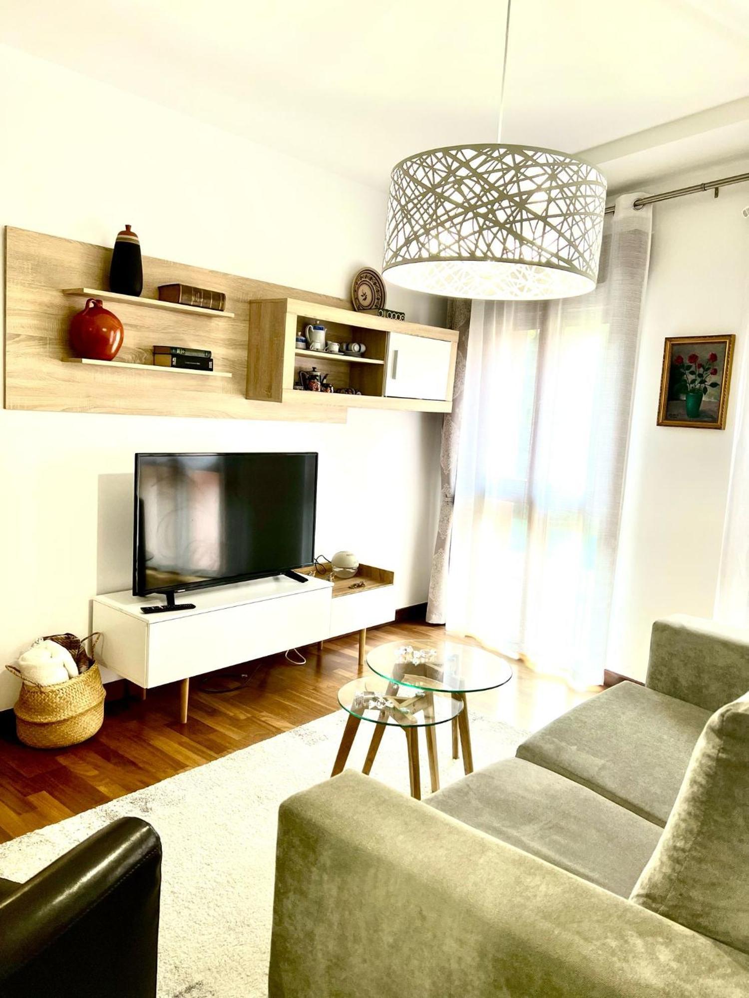 Apartamento Salon Moderno Con Plaza De Garaje Privada