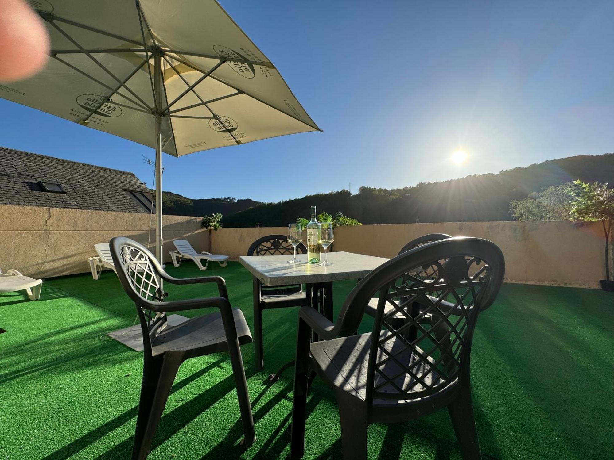 Sunset Terrace Triacastela