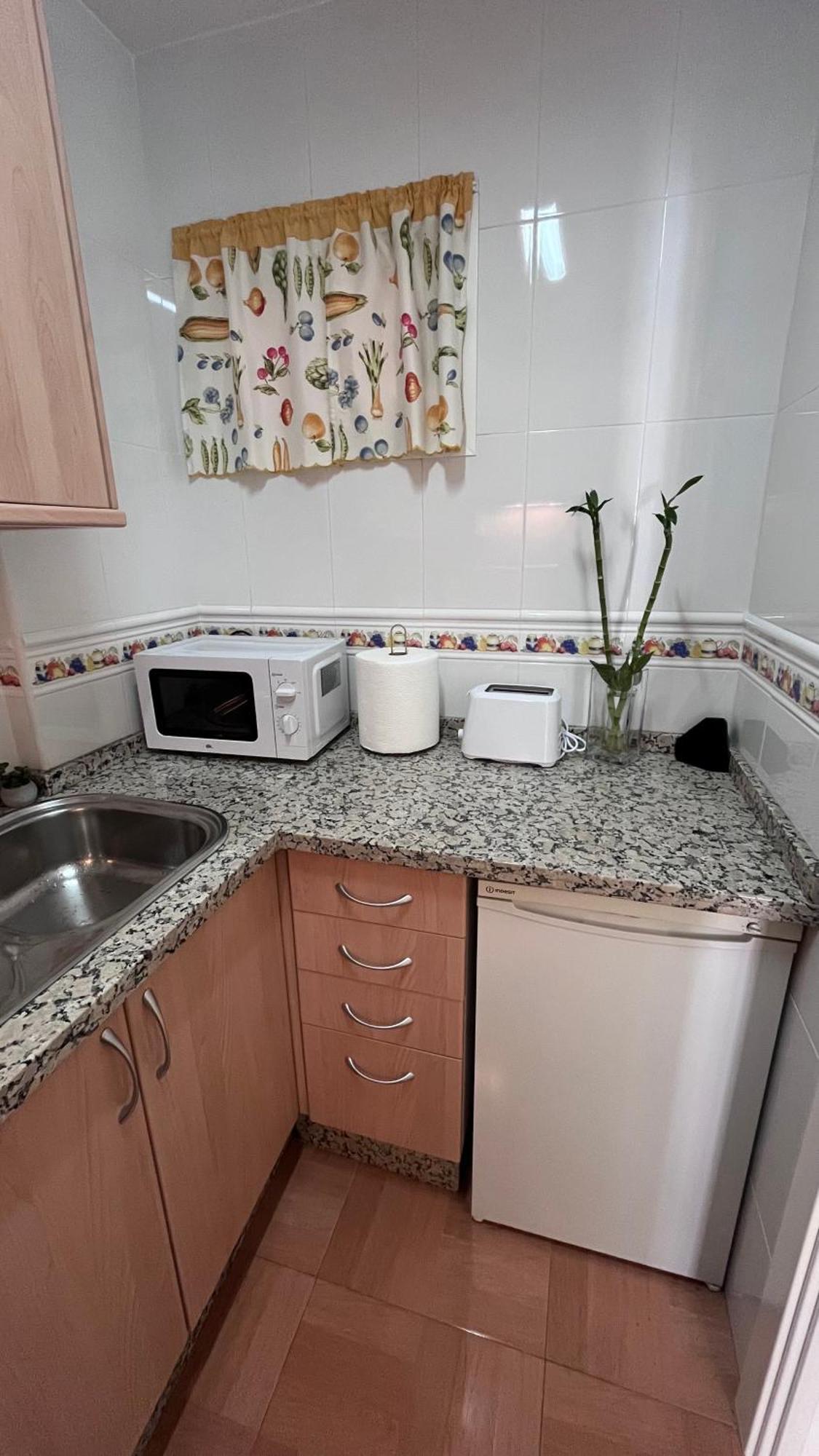 Coastal Feeling, Pools & Views Agata Apartamento