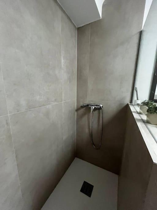Casa De 5 Hasta 9 Plazas, La Casilla En Durcal, Granada